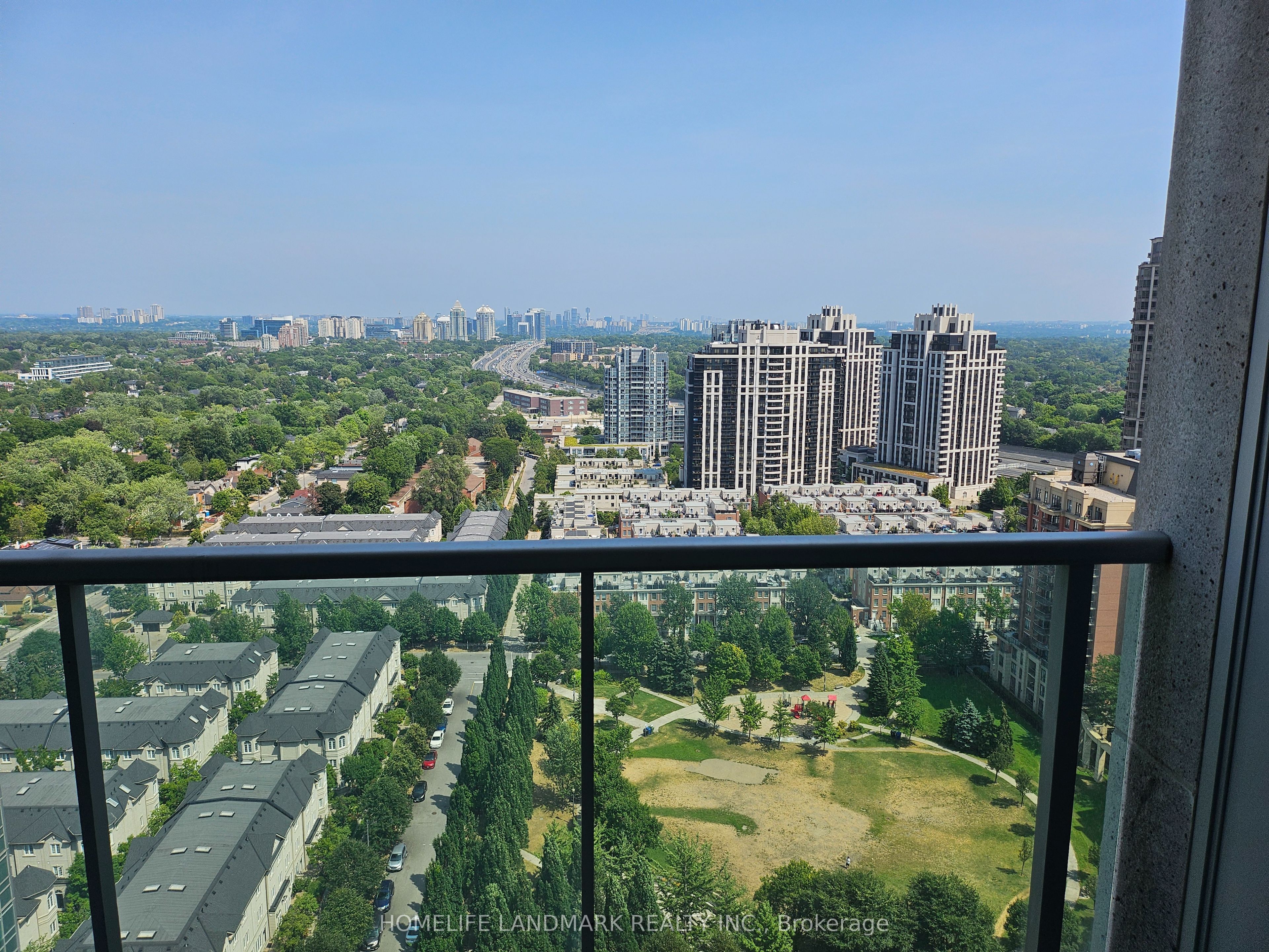 18 Harrison Garden Boulevard 2606, Toronto, ON M2N 7J7 photo 2