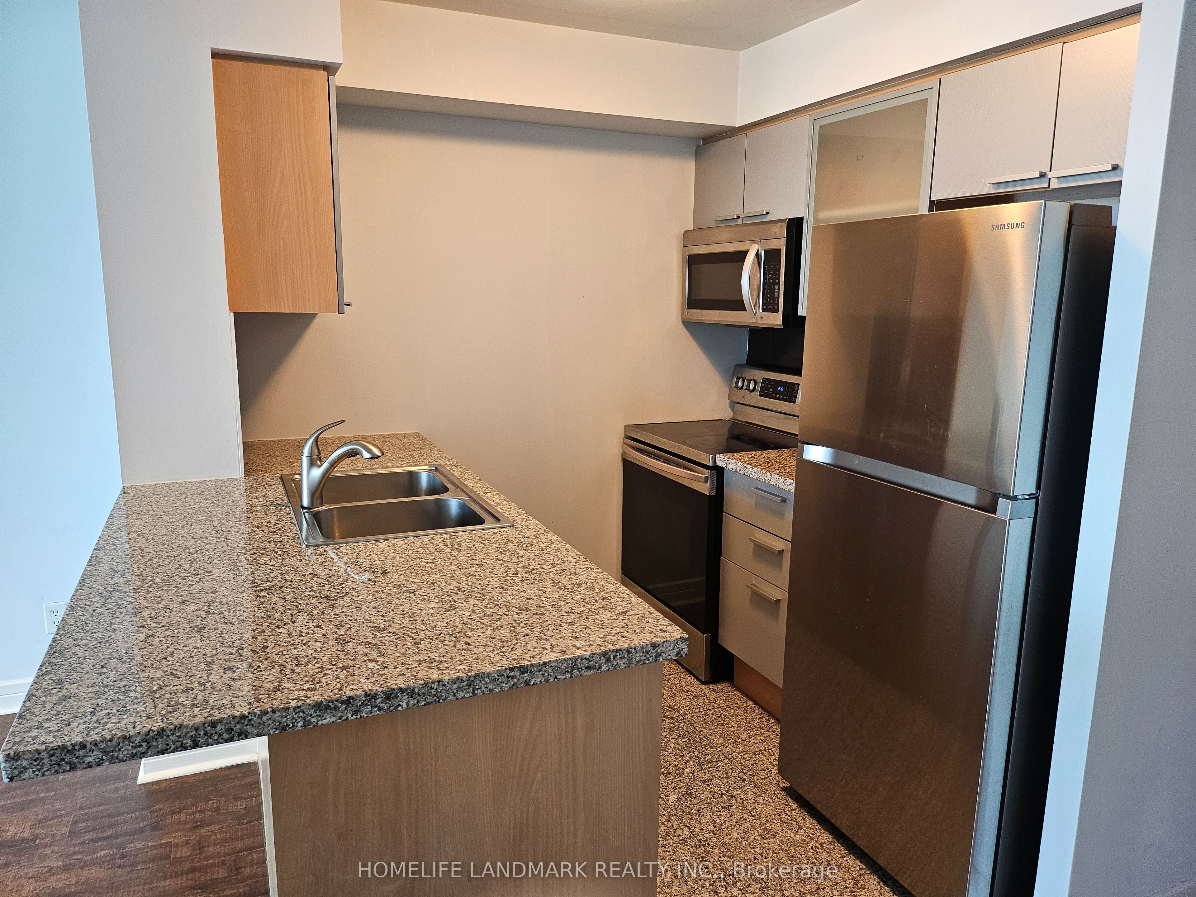 18 Harrison Garden Boulevard 2606, Toronto, ON M2N 7J7 photo 4