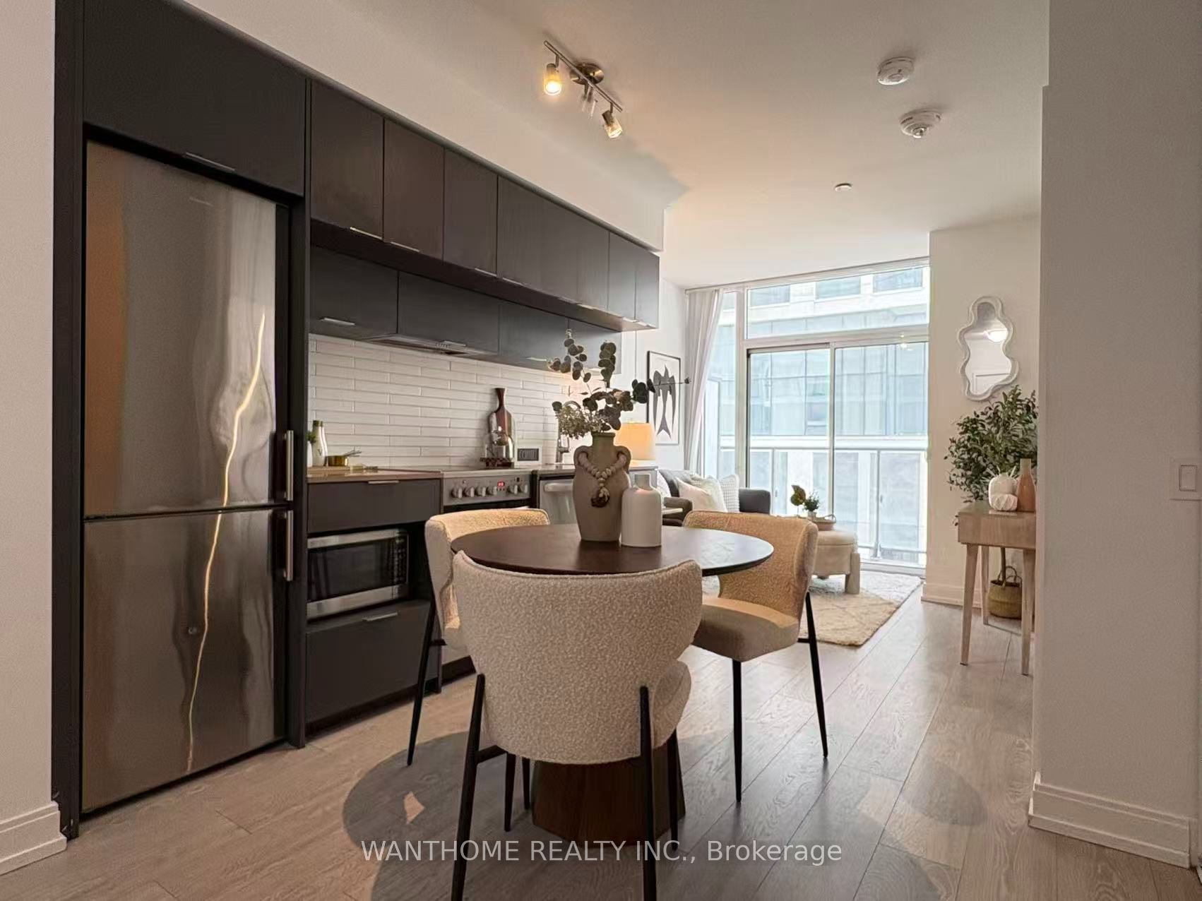 181 Dundas Street E 502, Toronto, ON M5A 0N5 photo 5