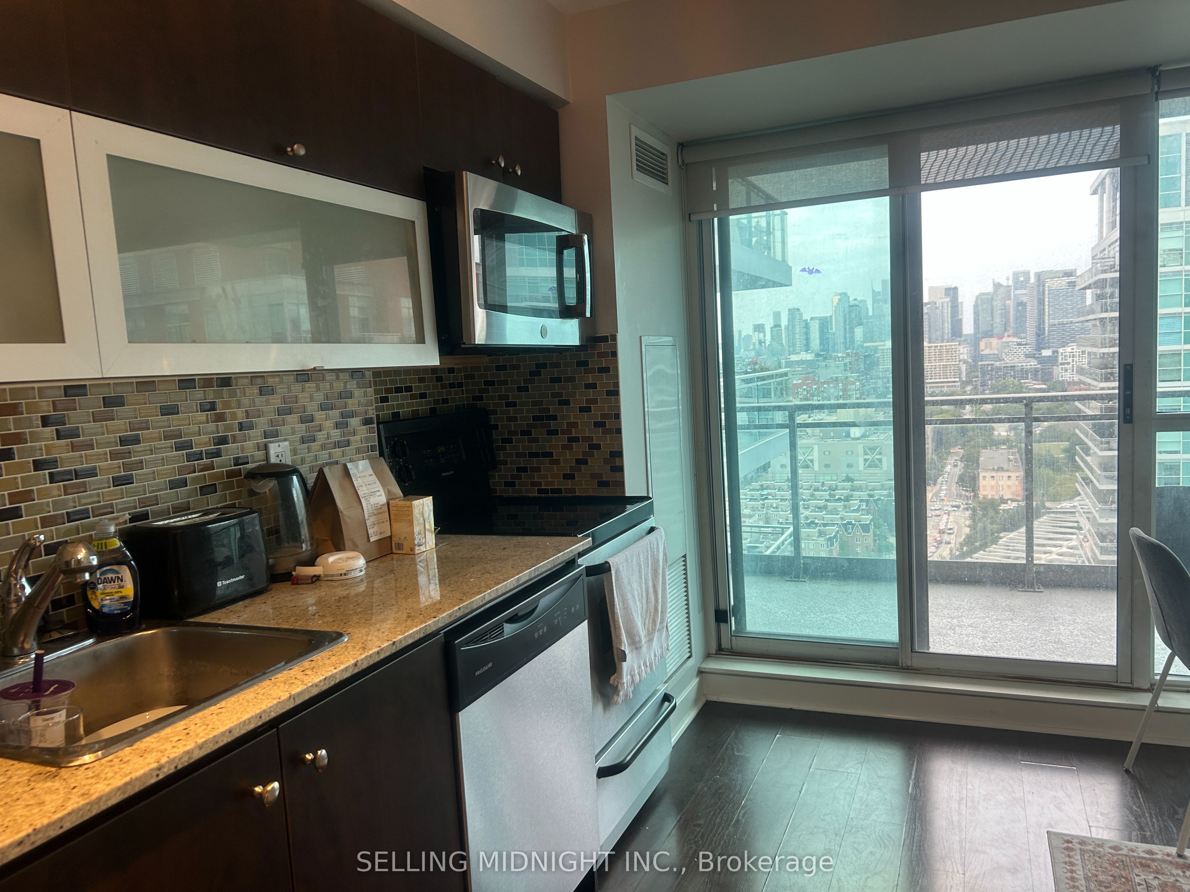 100 Western Battery Road 2312, Toronto, ON M6K 3S2 photo 5