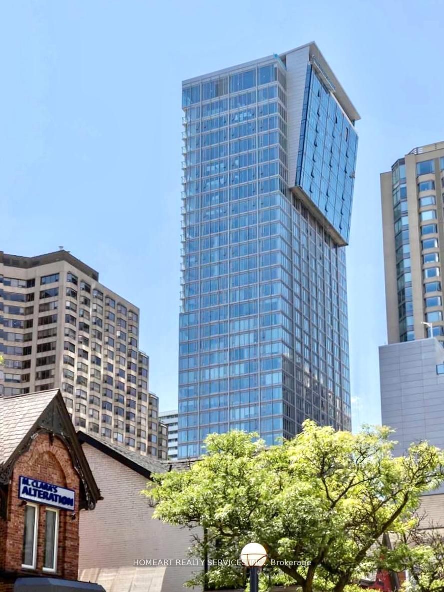 188 Cumberland Street 602, Toronto, ON M5R 0B6
