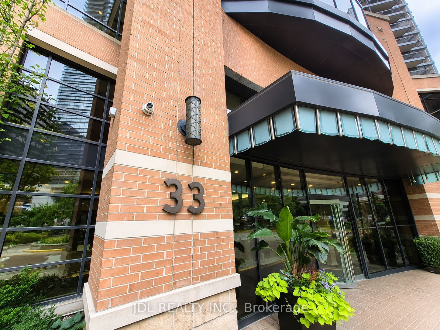 33 Sheppard Avenue E 2612, Toronto, ON M2N 7K1 photo 2