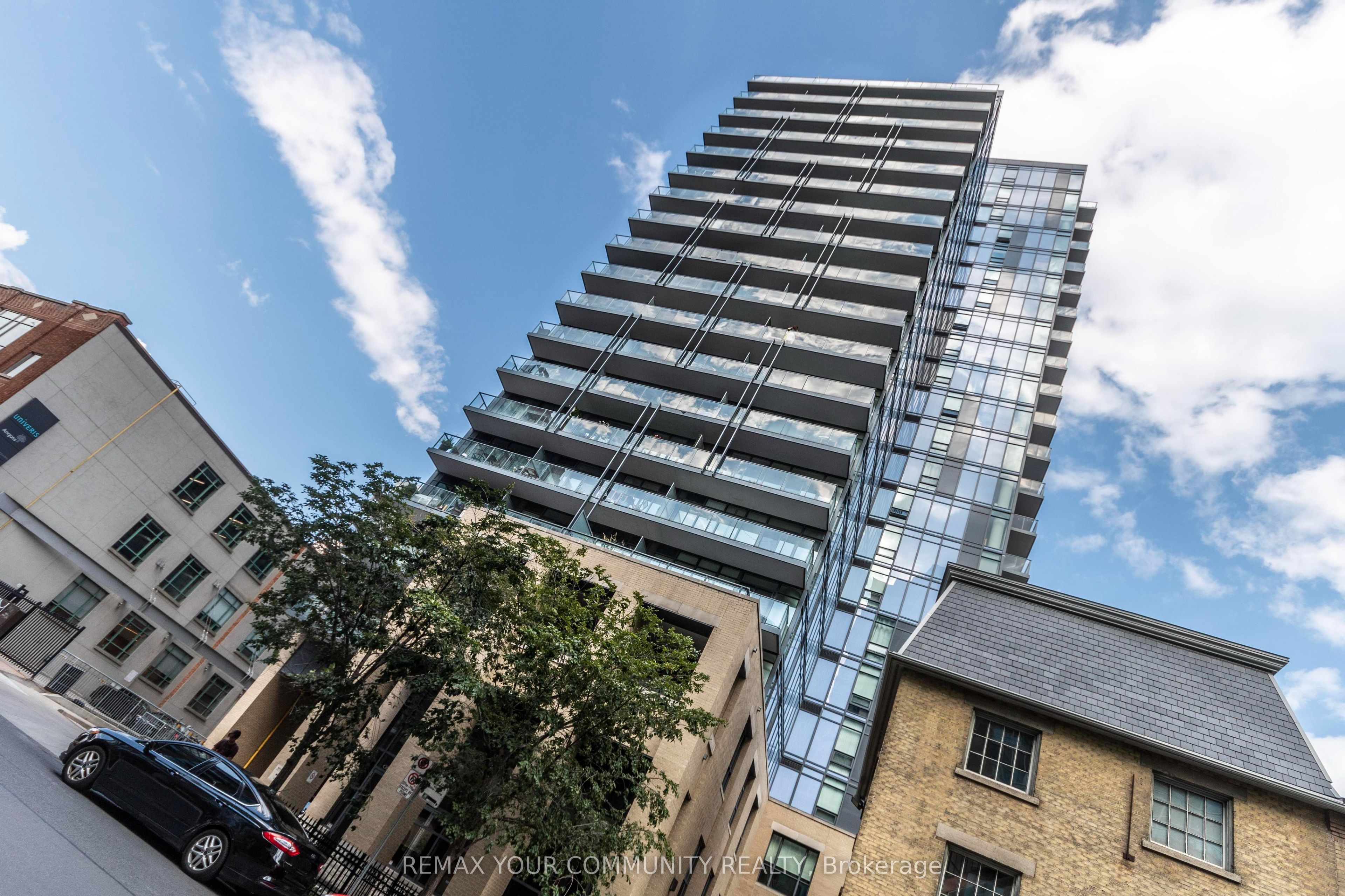 105 George Street 501, Toronto, ON M5A 2N4