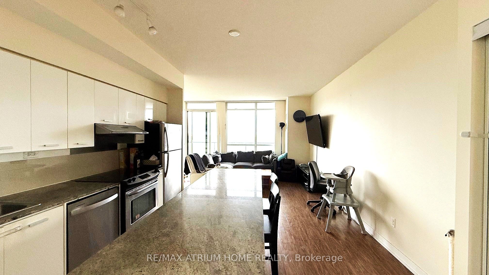 29 Singer Court 2605, Toronto, ON M2K 0B3 photo 4