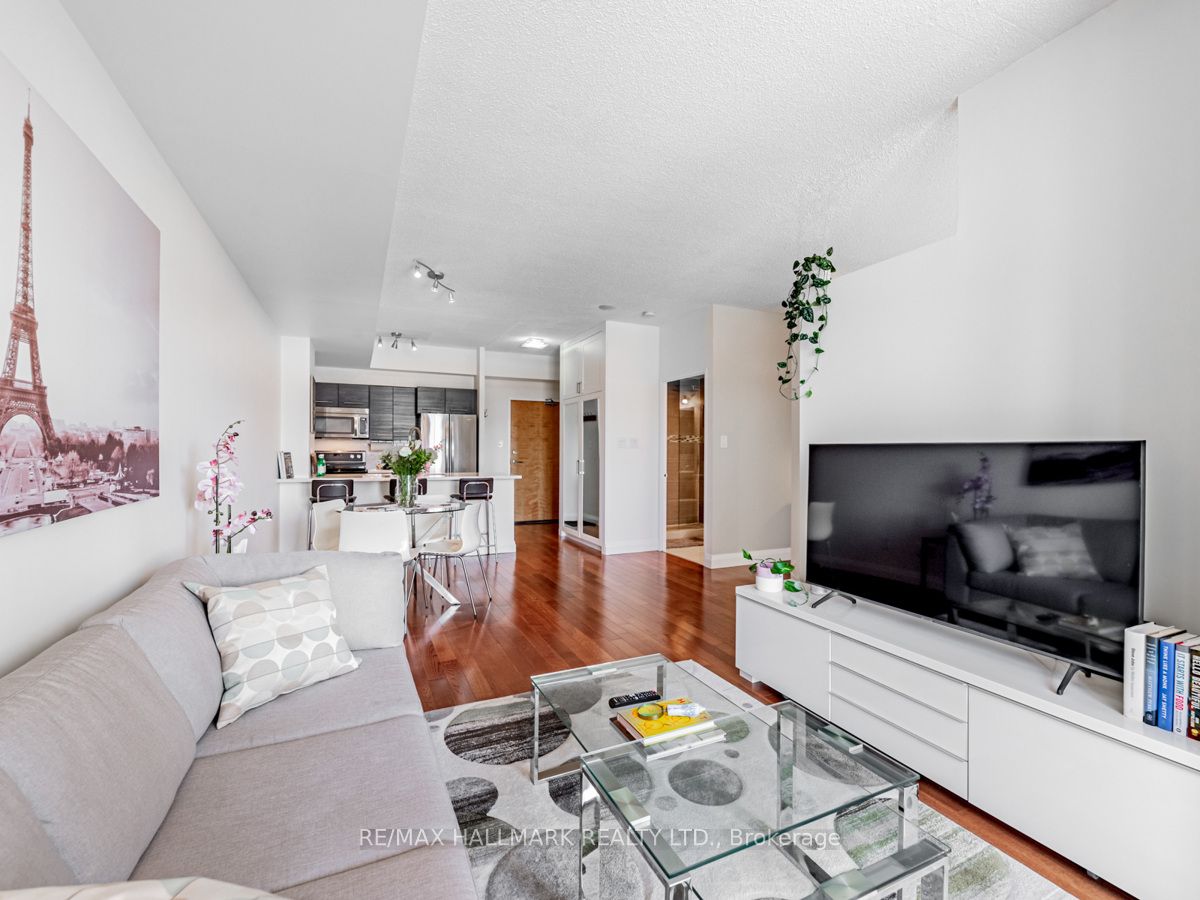 39 Parliament Street 1102, Toronto, ON M5A 4R2 photo 4