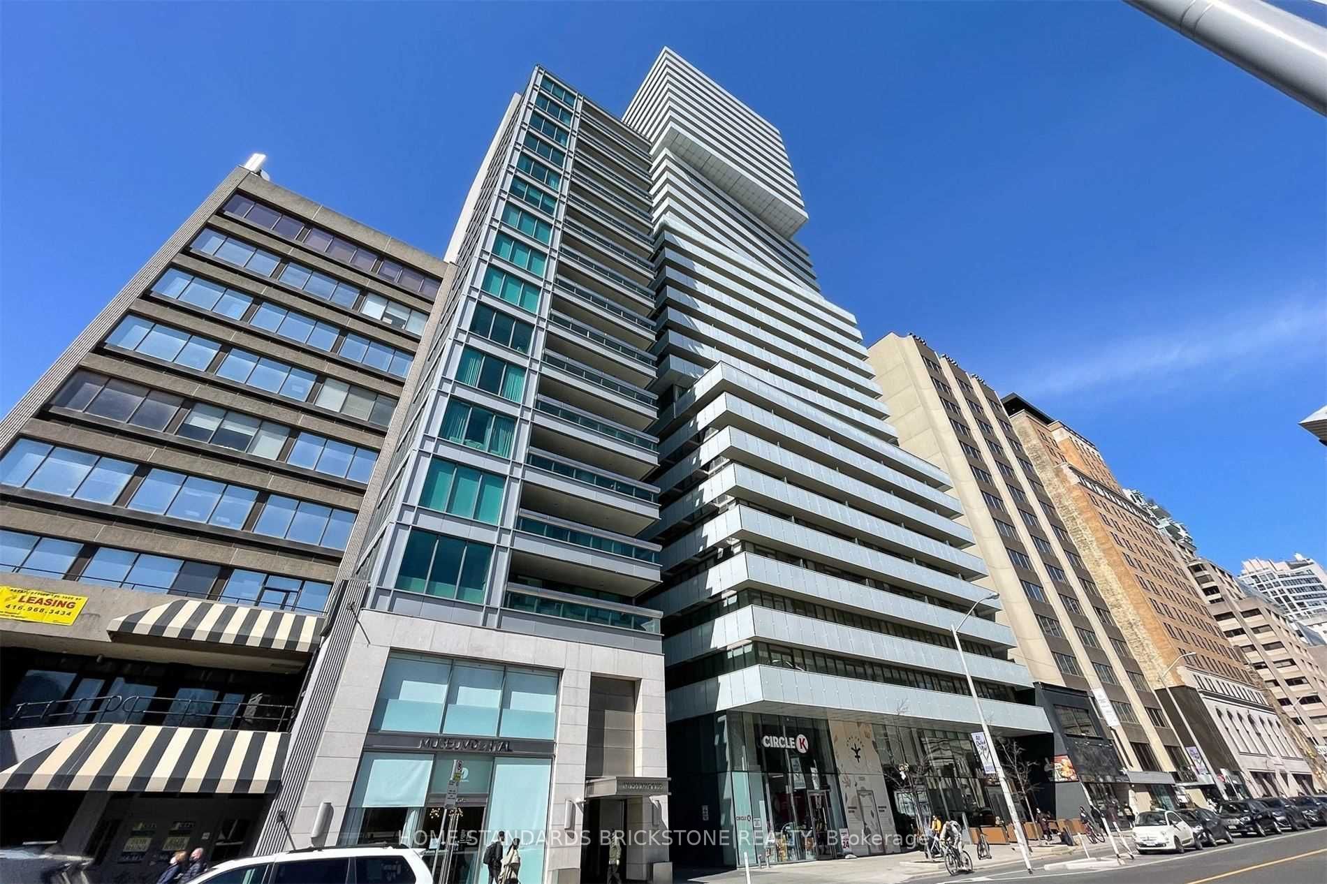 200 Bloor Street W 502, Toronto, ON M5S 1T8