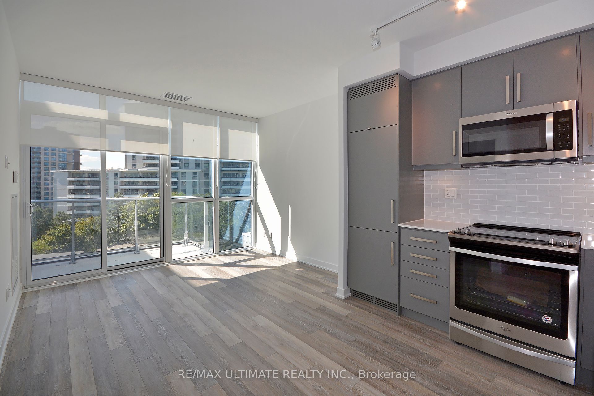 5180 Yonge Street 415, Toronto, ON M2N 5P6 photo 4