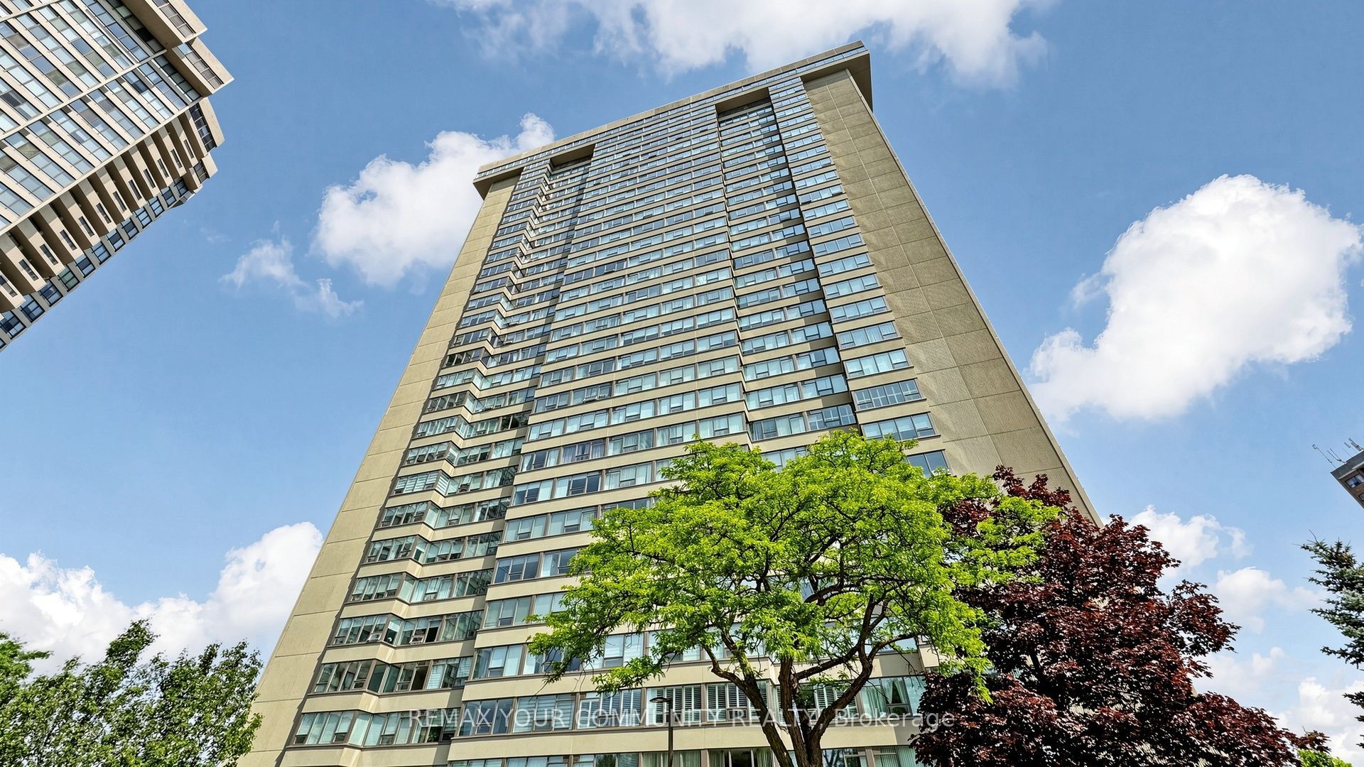 55 Skymark Drive 2704, Toronto, ON M2H 3N4 photo 2