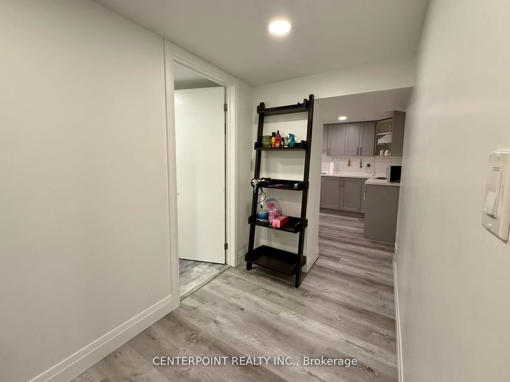 85 Montressor Drive Bmt, Toronto, ON M2P 1Z3 photo 3