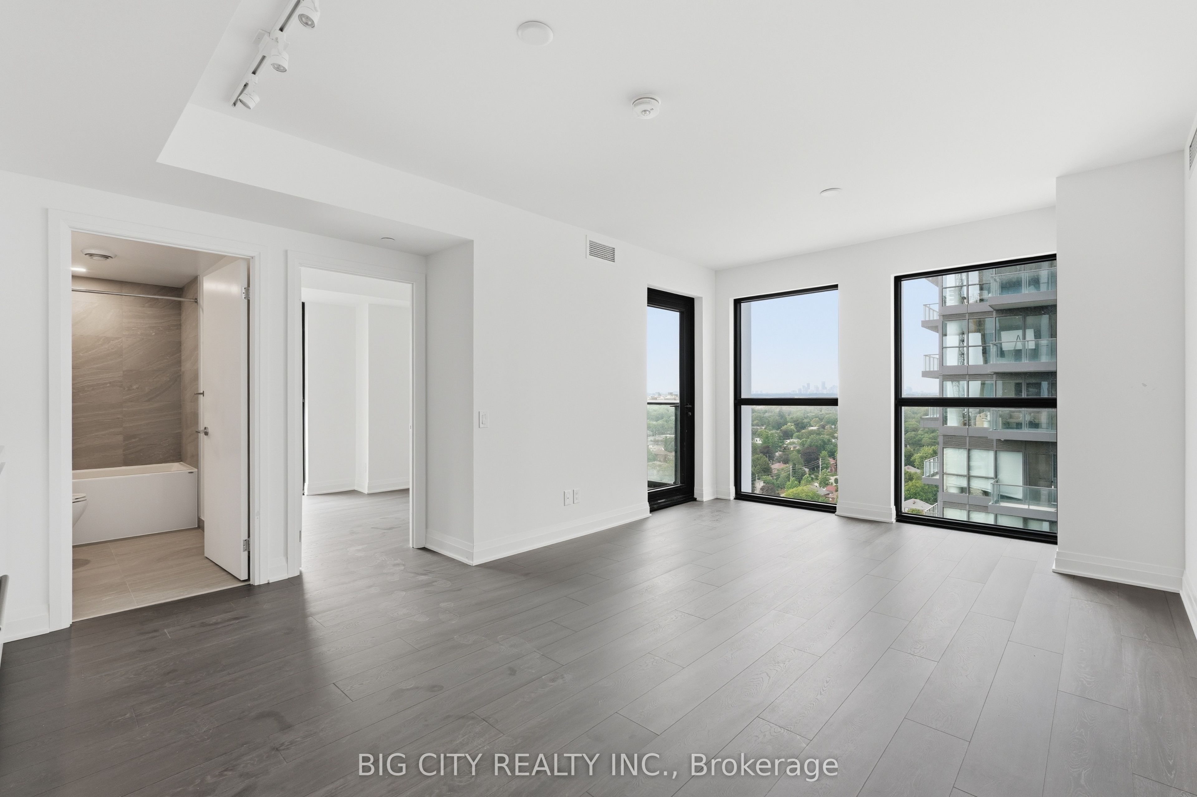 25 Frederick Todd Way 1704, Toronto, ON M4G 0C9 photo 4