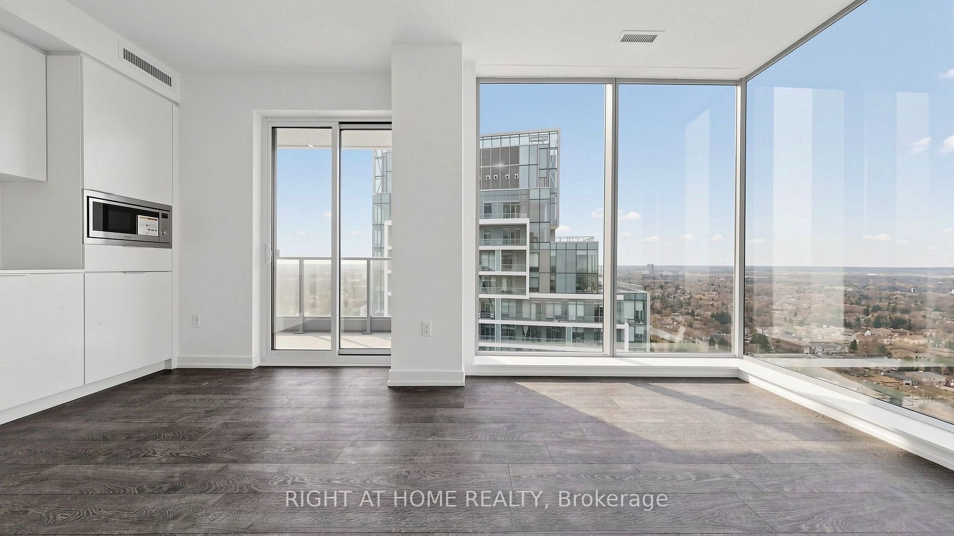 8 OLYMPIC GARDEN Drive S2702, Toronto, ON M2M 0B9 photo 4