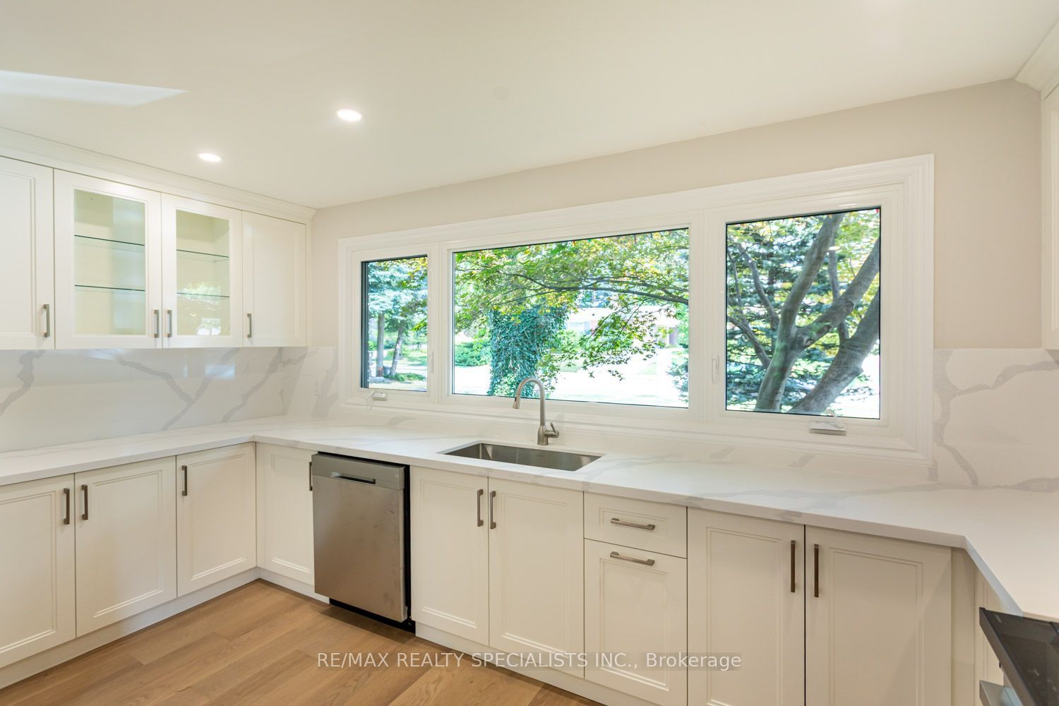 22 Heathview Avenue, Toronto, ON M2K 2C1 photo 4