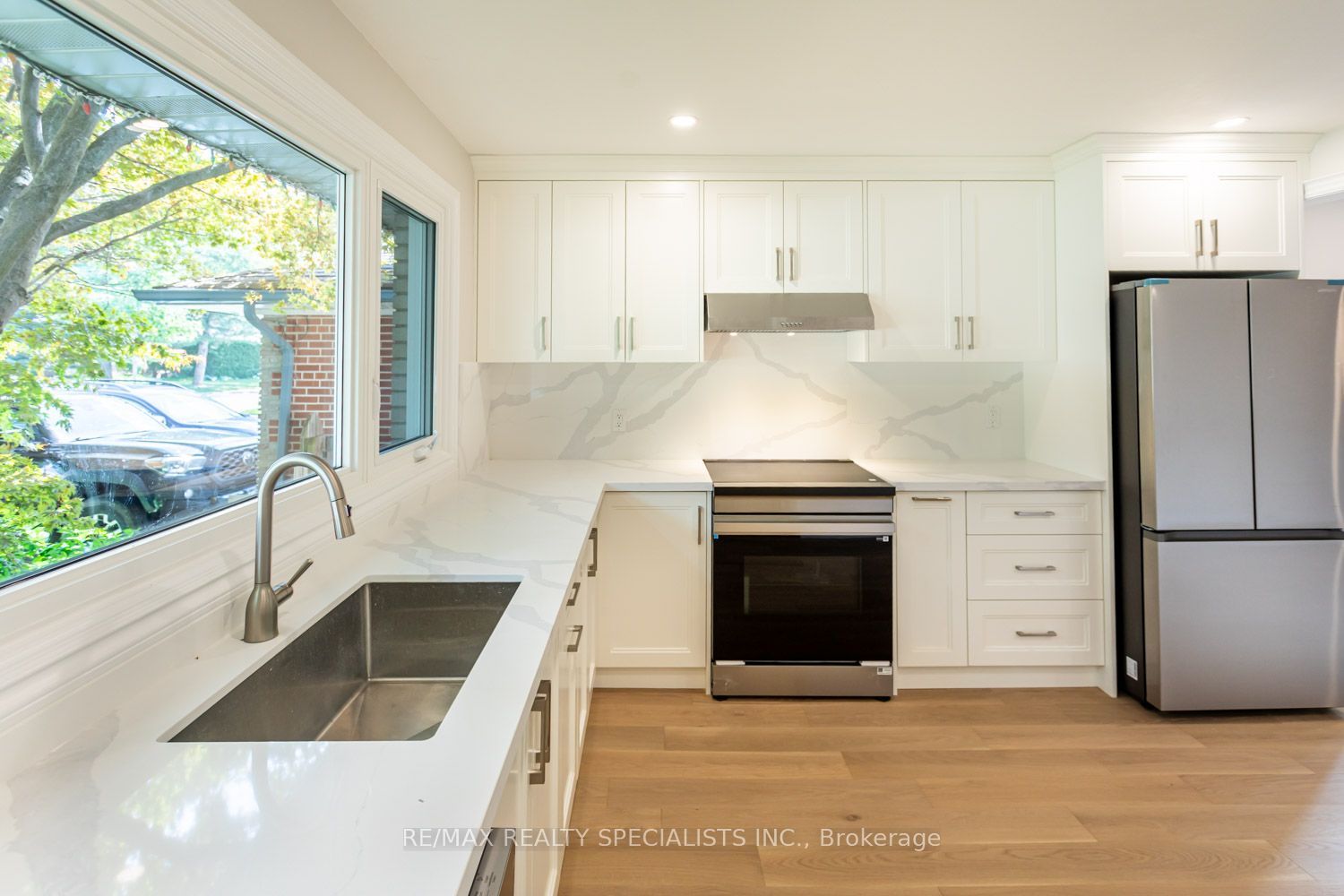 22 Heathview Avenue, Toronto, ON M2K 2C1 photo 5