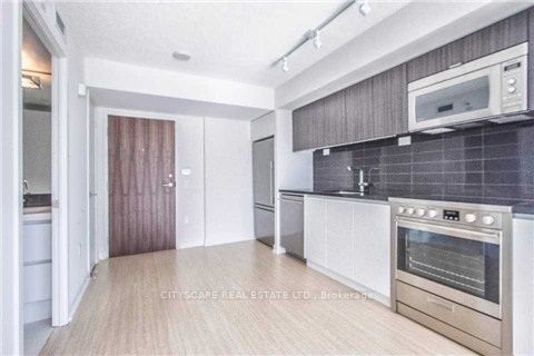 75 Queens Wharf Road 708, Toronto, ON M5V 0J8 photo 2