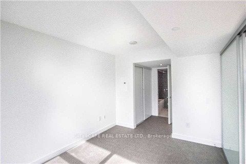 75 Queens Wharf Road 708, Toronto, ON M5V 0J8 photo 5