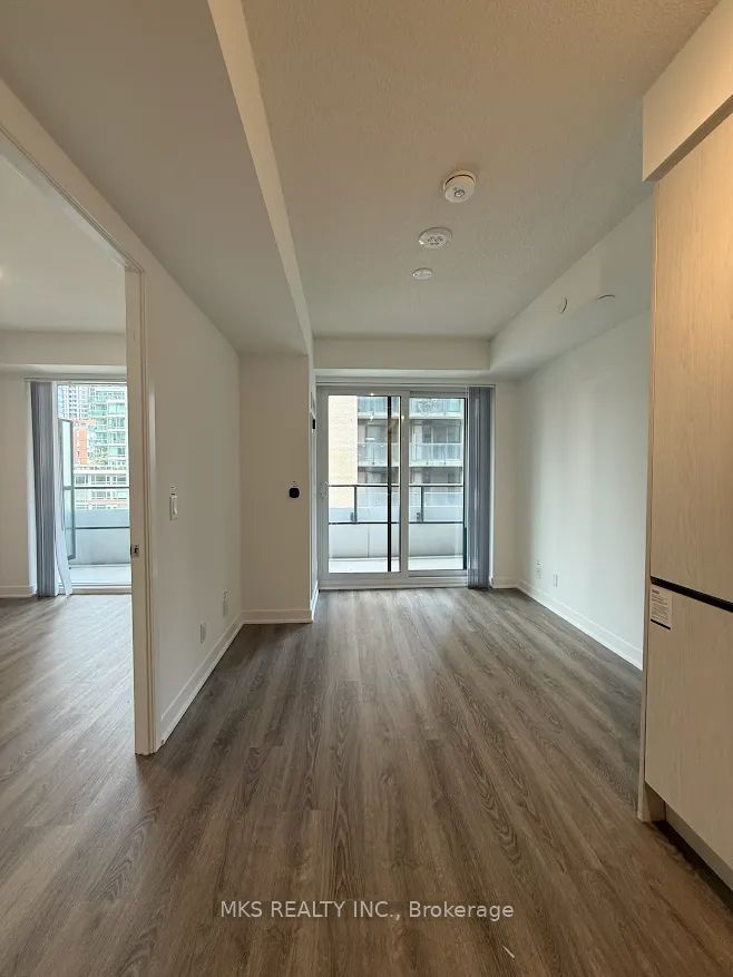 180 Front Street E 918, Toronto, ON M5A 0A9
