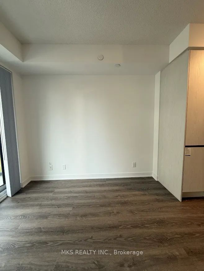 180 Front Street E 918, Toronto, ON M5A 0A9 photo 2