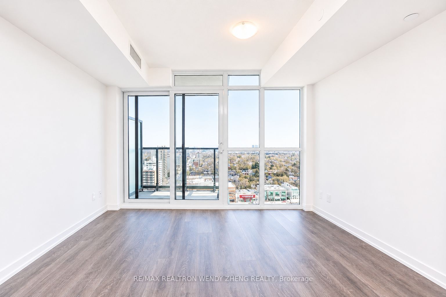 125 Redpath Avenue 1812, Toronto, ON M4S 0B5 photo 5