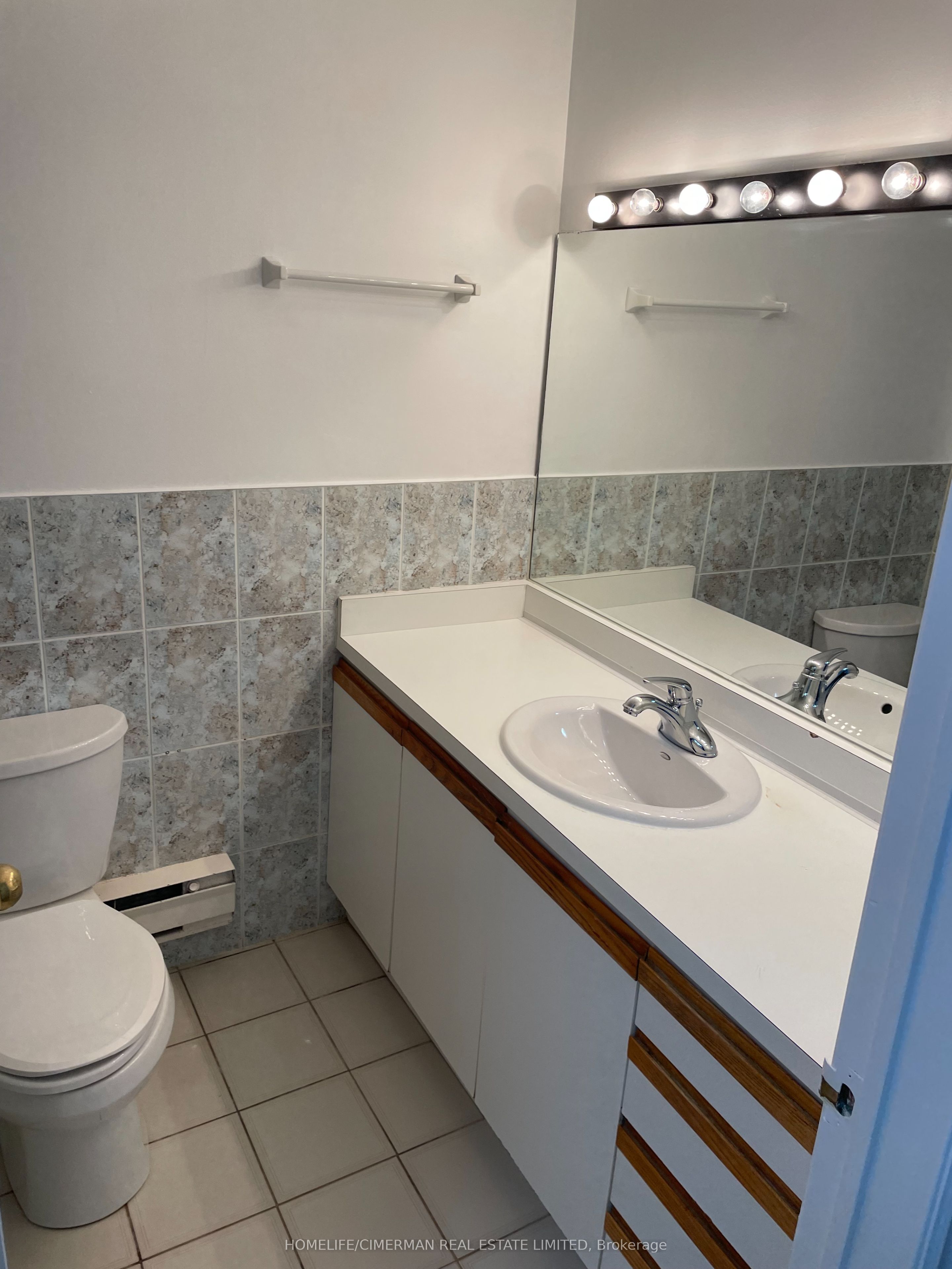 127 Harrison Street 2A, Toronto, ON M6J 2A2 photo 5