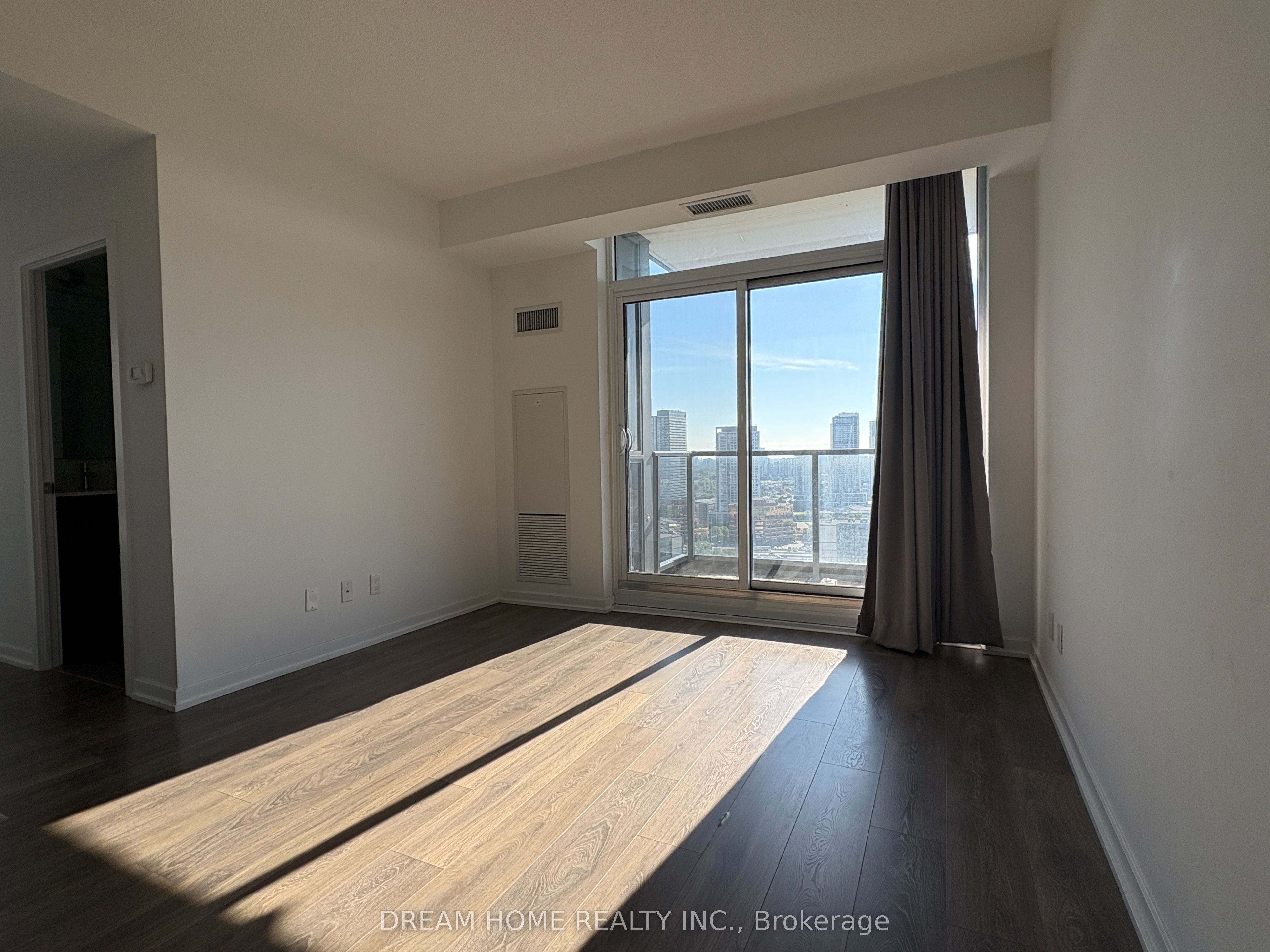 56 Forest Manor Road 2510, Toronto, ON M2J 1M6 photo 4