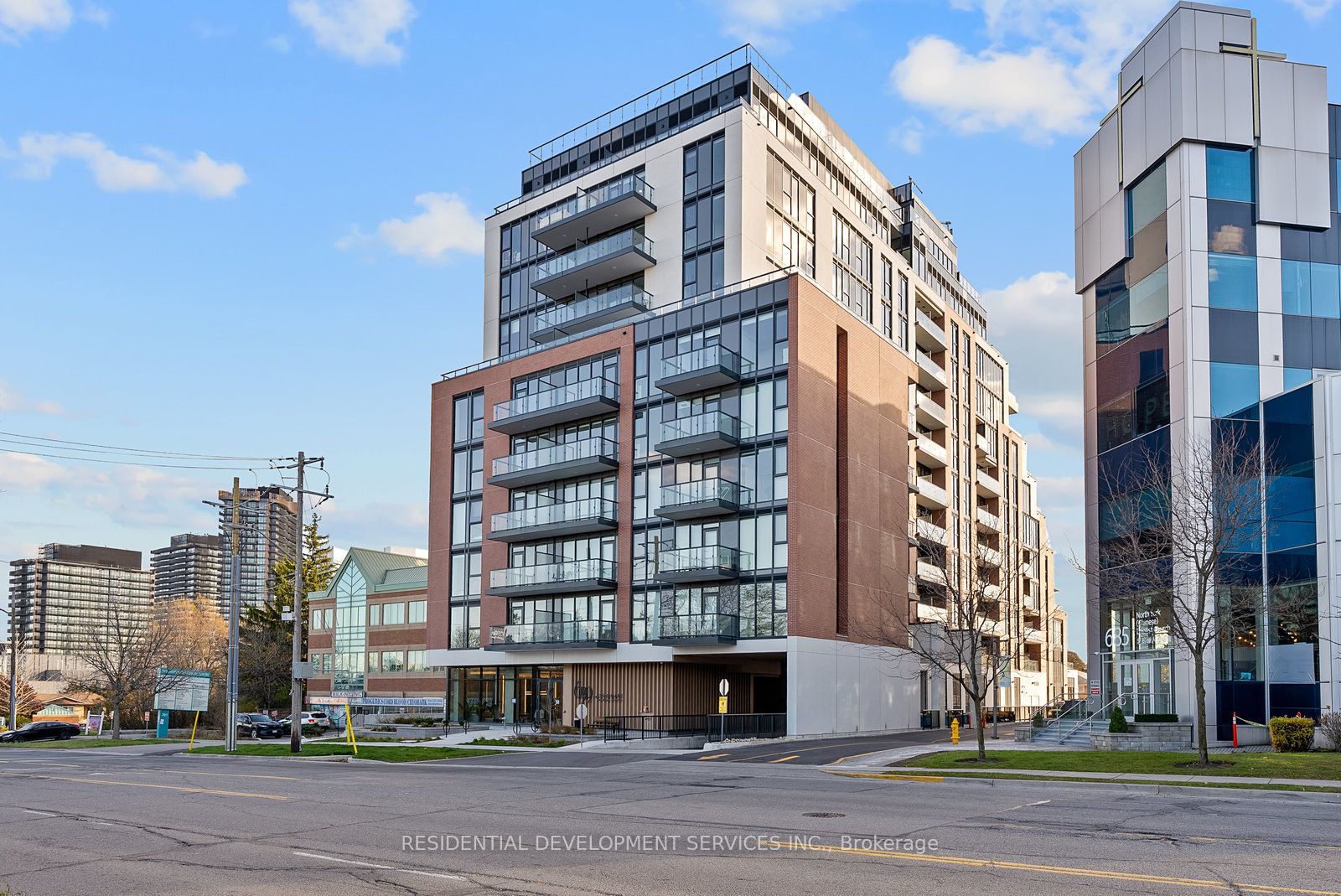 699 Sheppard Avenue E 1109, Toronto, ON M2K 0J5