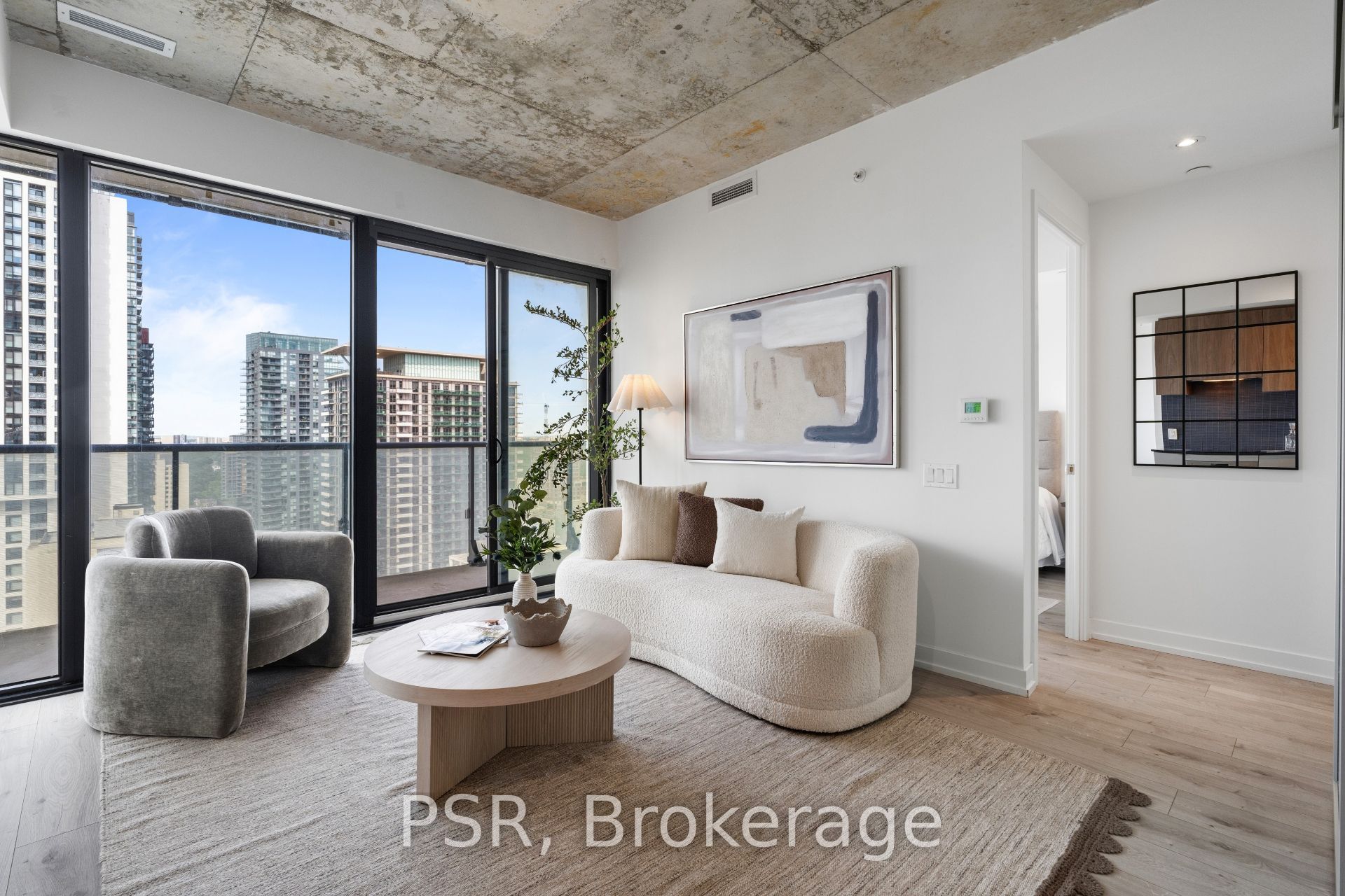 161 Roehampton Avenue 2601, Toronto, ON M4P 0C8 photo 3