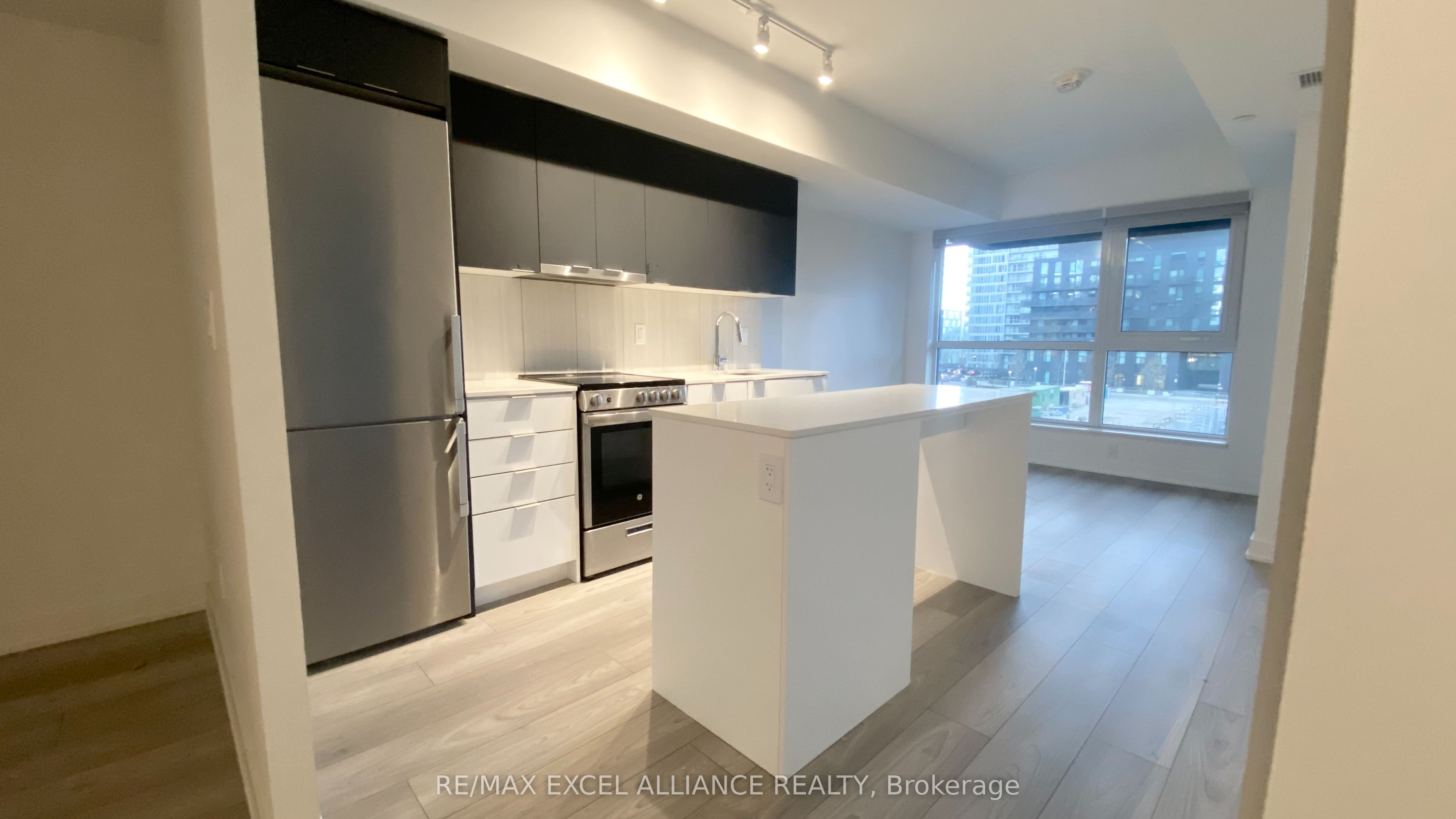 8 Tippett Road 330, Toronto, ON M3H 0E7