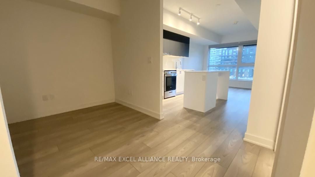 8 Tippett Road 330, Toronto, ON M3H 0E7 photo 4