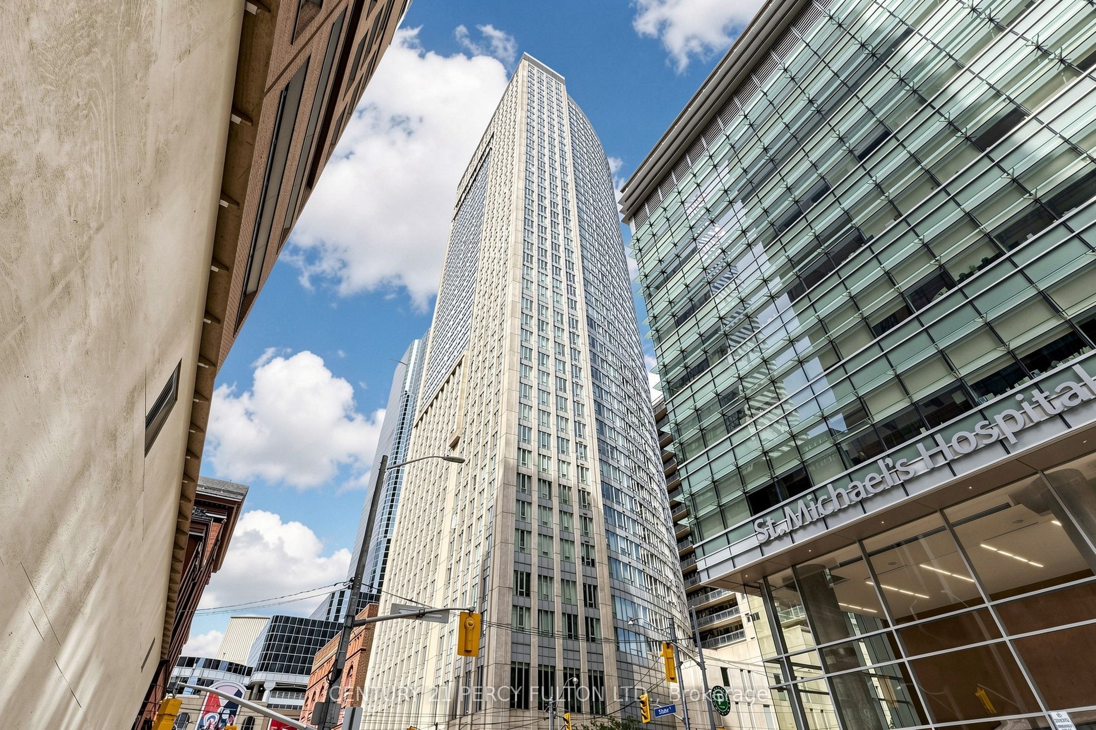 210 Victoria Street 4106, Toronto, ON M5B 2R3 photo 5