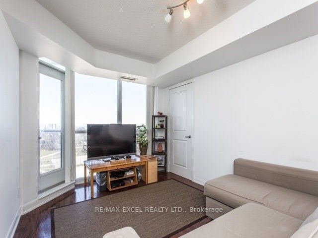 5793 Yonge Street 1709, Toronto, ON M2M 0A9 photo 4