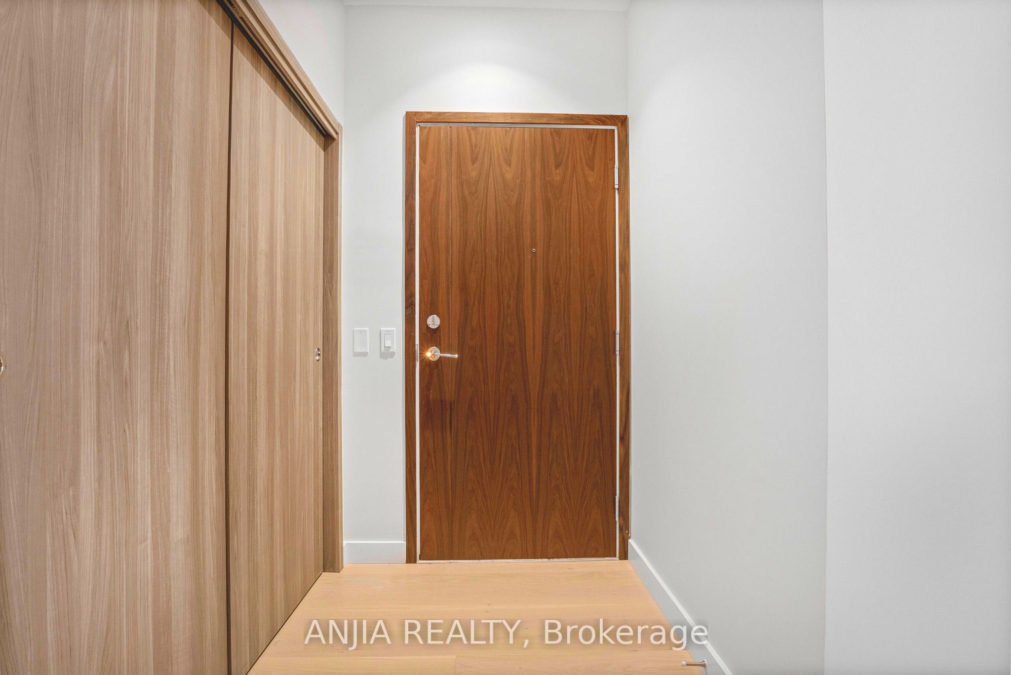 85 McMahon Drive TH607, Toronto, ON M2K 0H2 photo 4