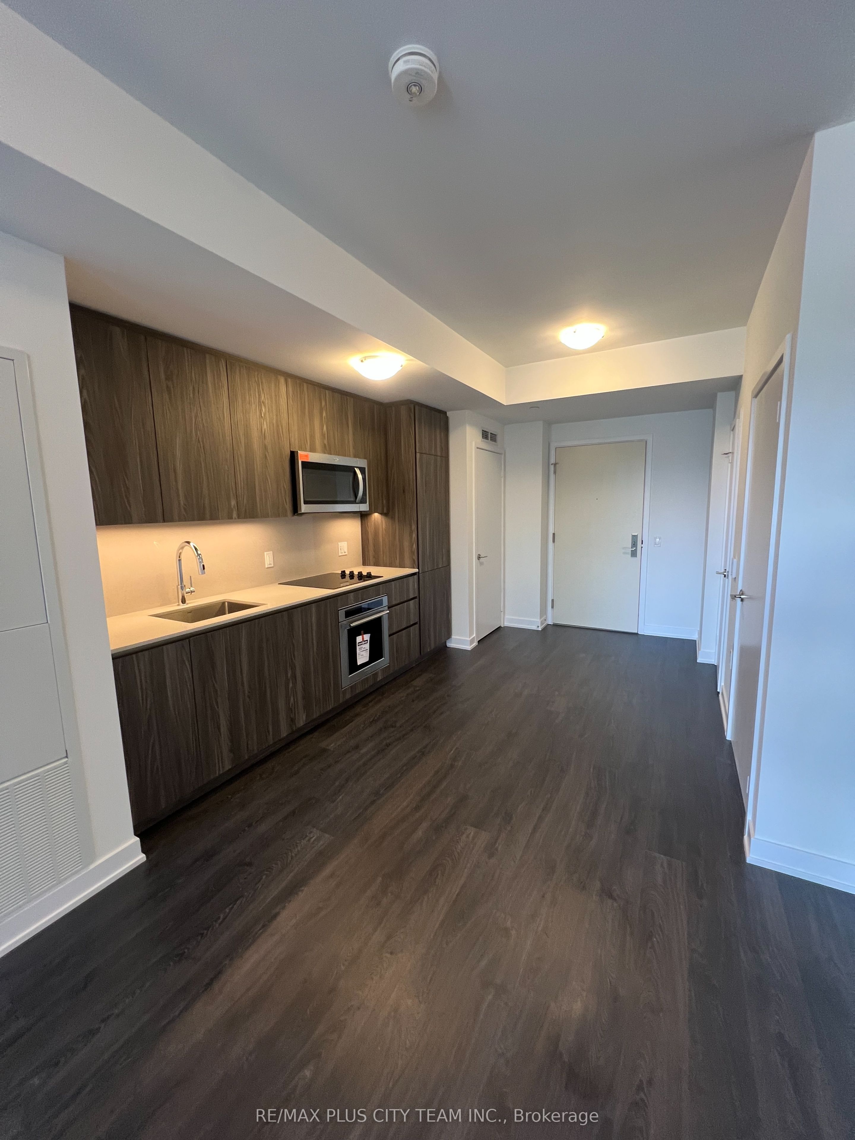 15 Richardson Street 710, Toronto, ON M5A 0Y5 photo 5