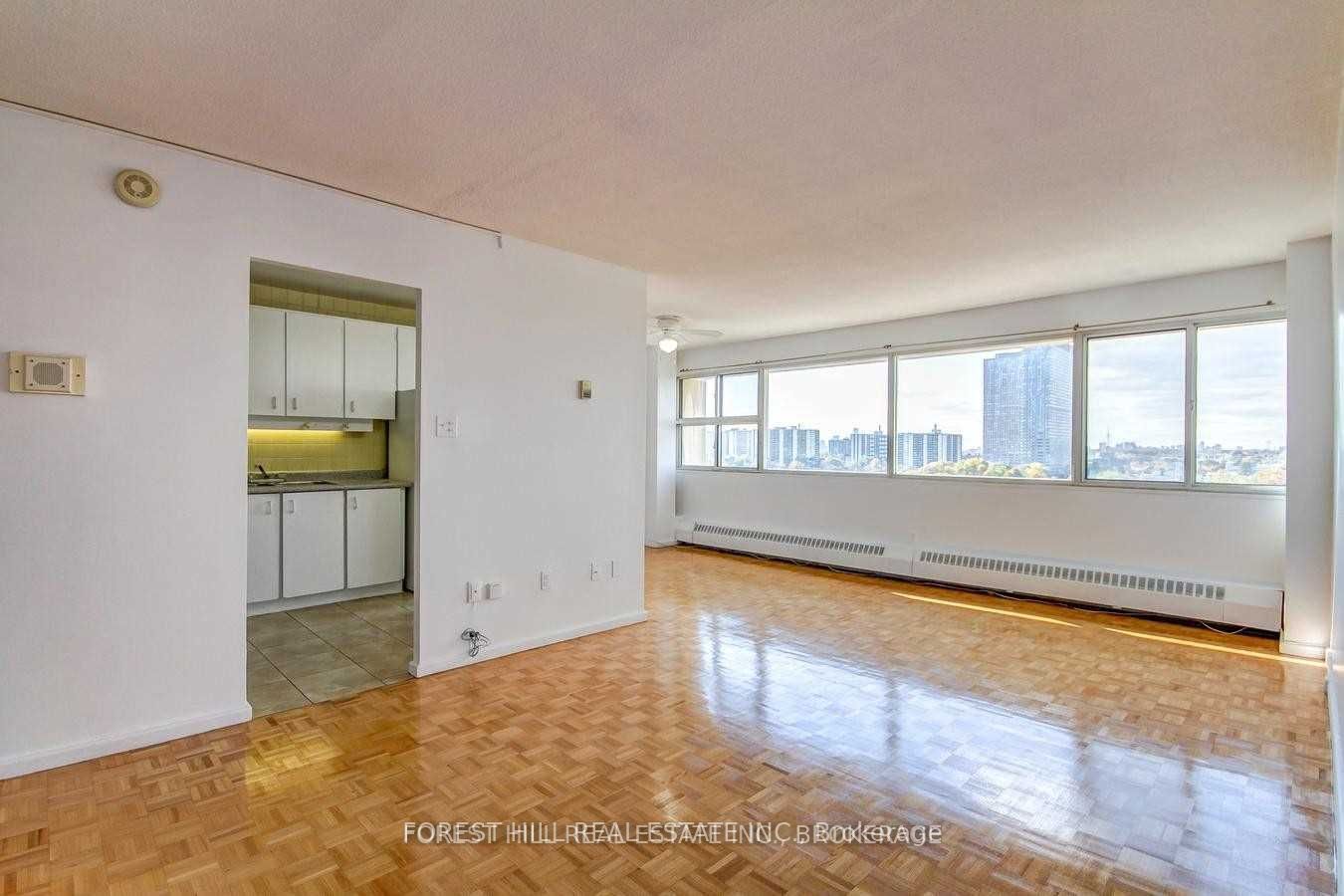 715 Don Mills Road 1002, Toronto, ON M3C 1S4 photo 5