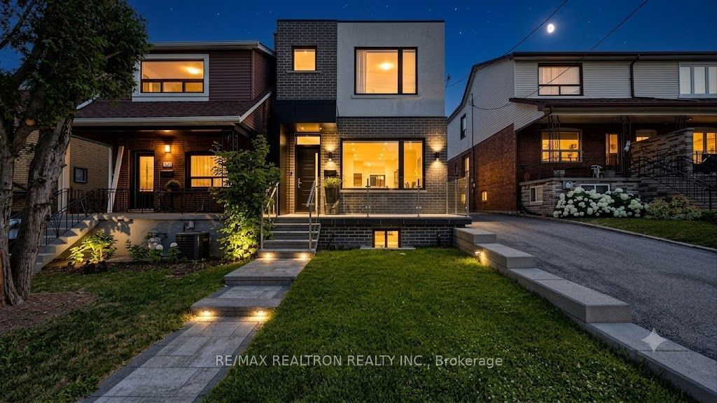 443 Northcliffe Boulevard, Toronto, ON M6E 3L3 photo 3