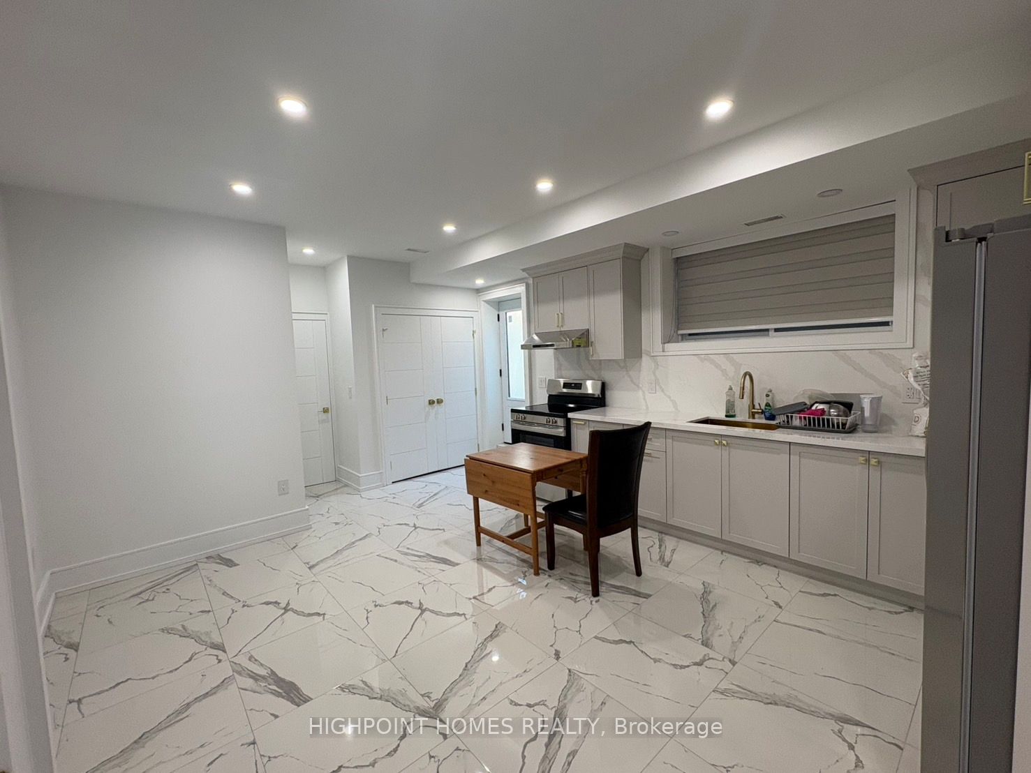 4 Lacewood Crescent Lower 1, Toronto, ON M3A 2Z4 photo 3