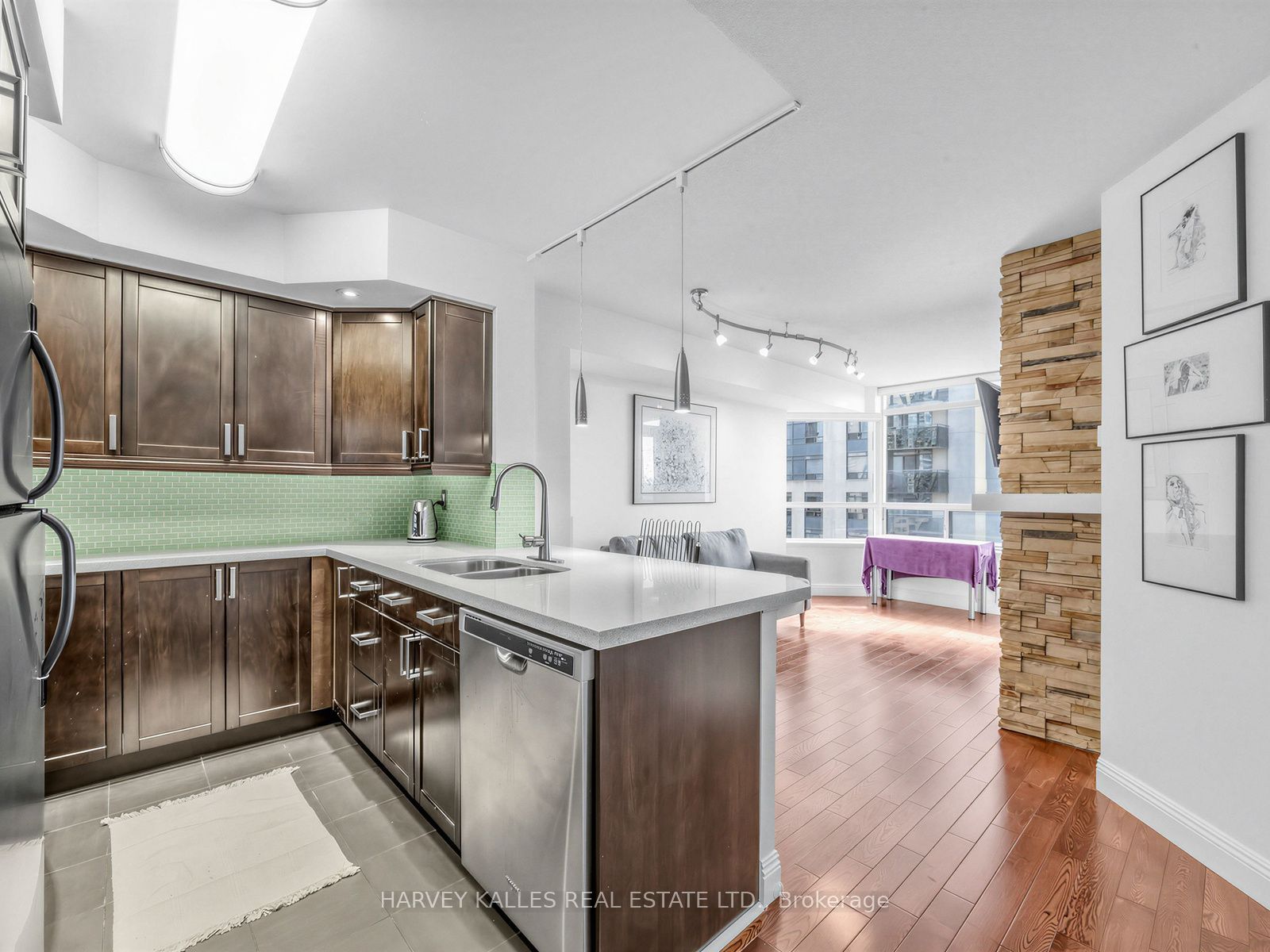 153 Beecroft Road 1815, Toronto, ON M2N 7C5 photo 5