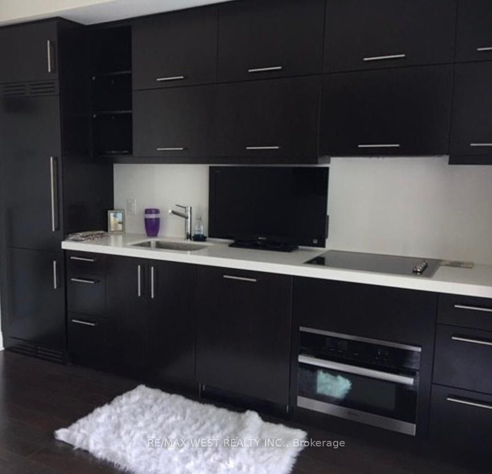 65 St Mary Street 4308, Toronto, ON M5S 0A6 photo 3