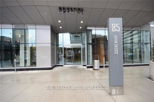 85 Queens Wharf Road 1705, Toronto, ON M5V 0J9