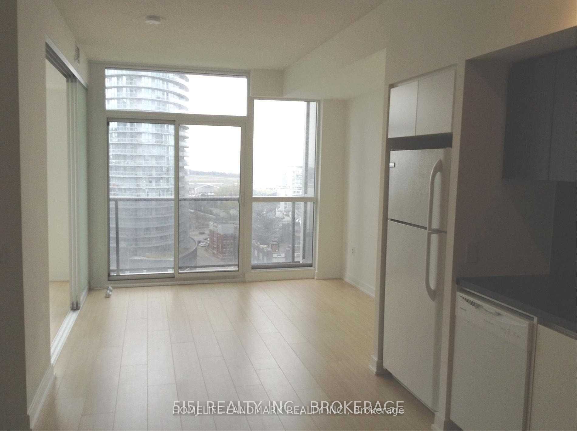 85 Queens Wharf Road 1705, Toronto, ON M5V 0J9 photo 2