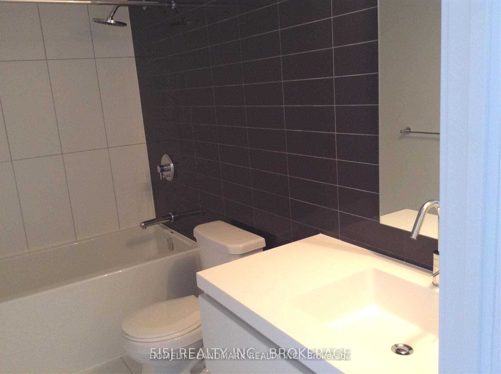 85 Queens Wharf Road 1705, Toronto, ON M5V 0J9 photo 5