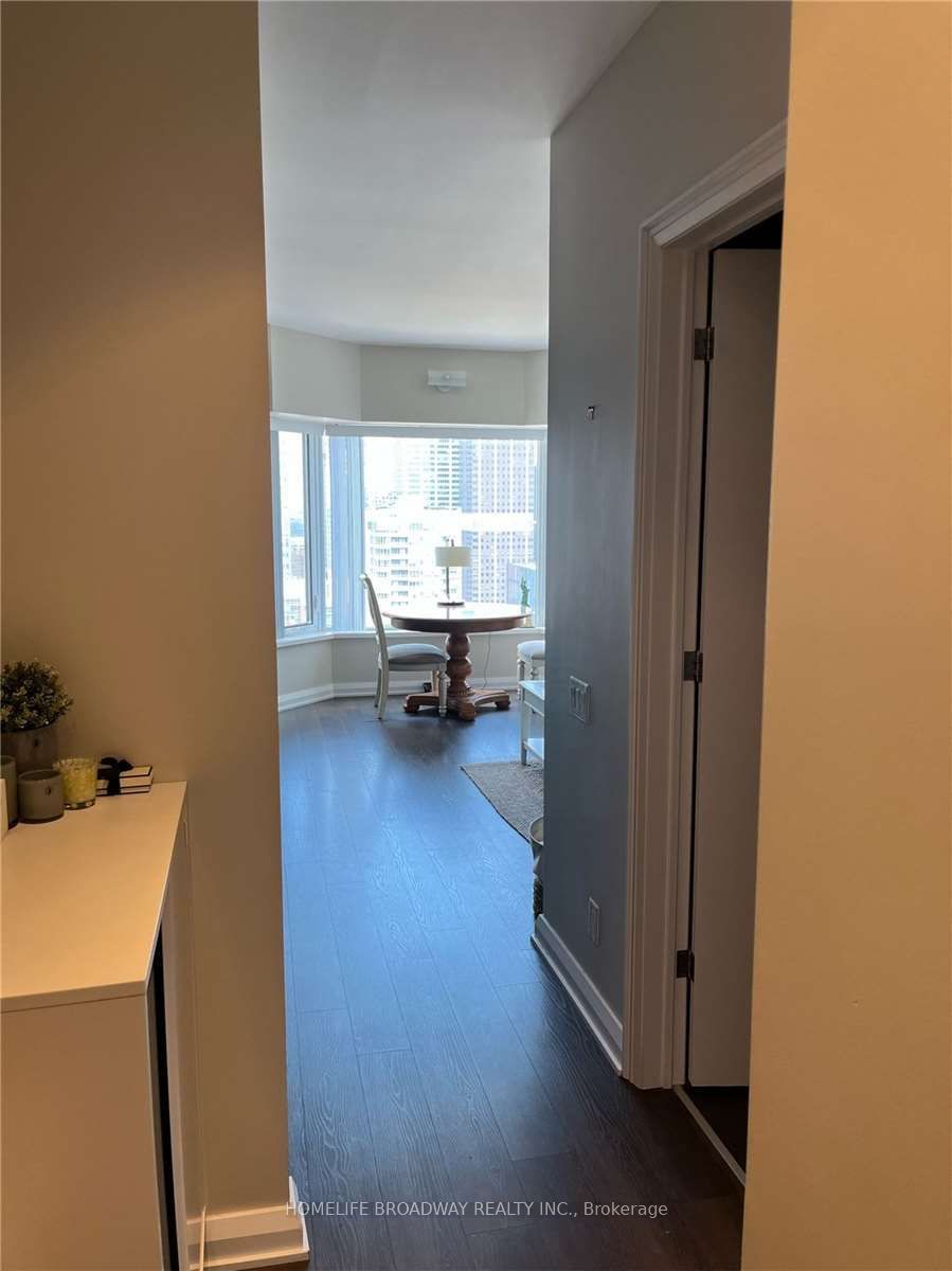 155 Yorkville Avenue 3107, Toronto, ON M5R 0B4