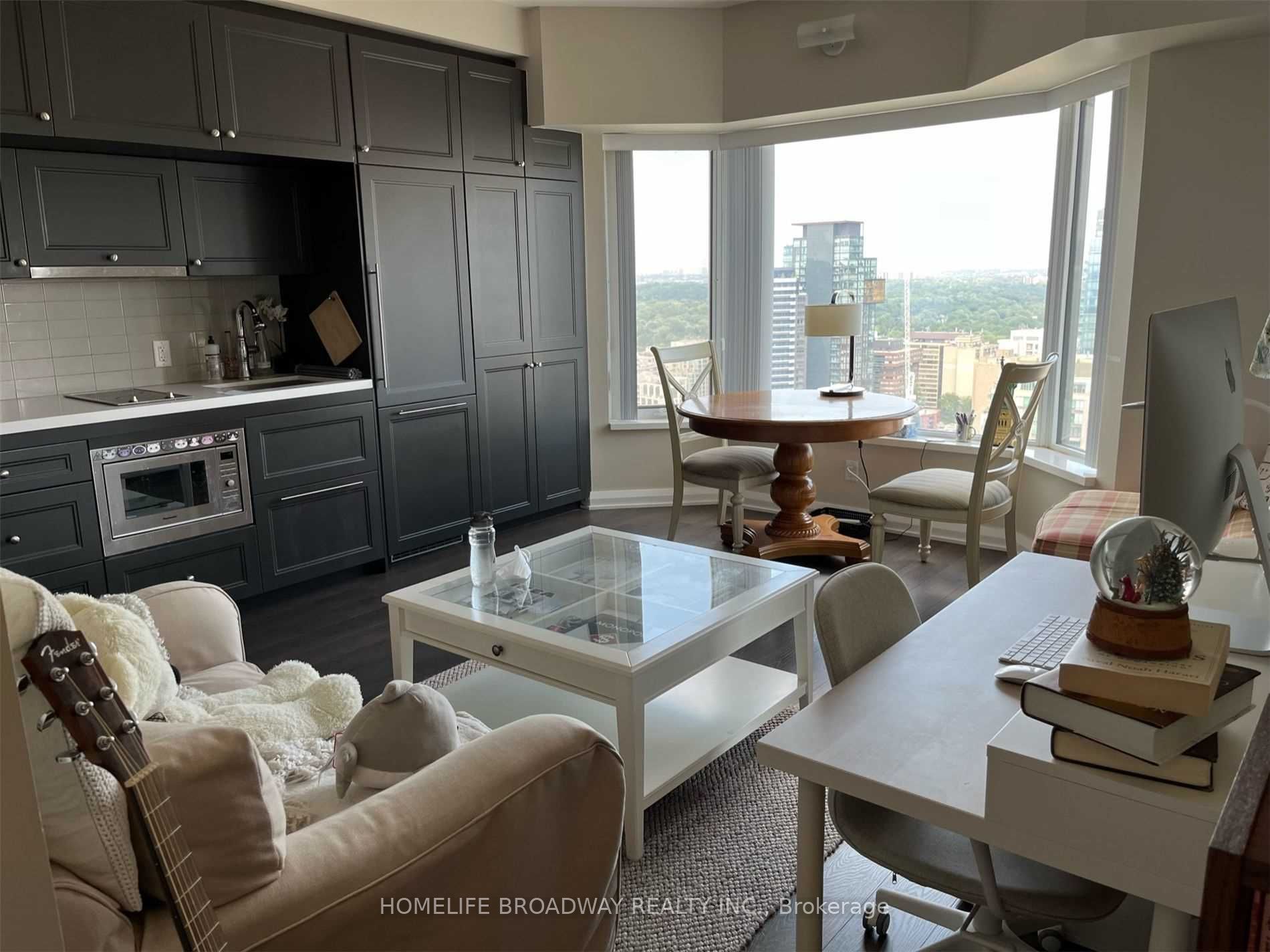 155 Yorkville Avenue 3107, Toronto, ON M5R 0B4 photo 5