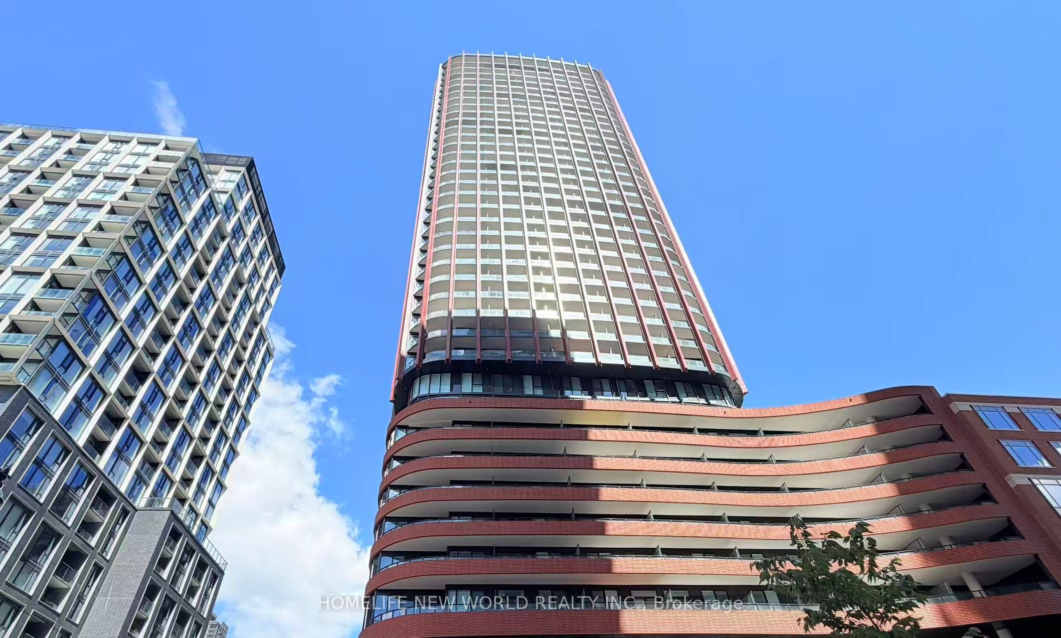 180 Front Street E 3612, Toronto, ON M5A 0A9