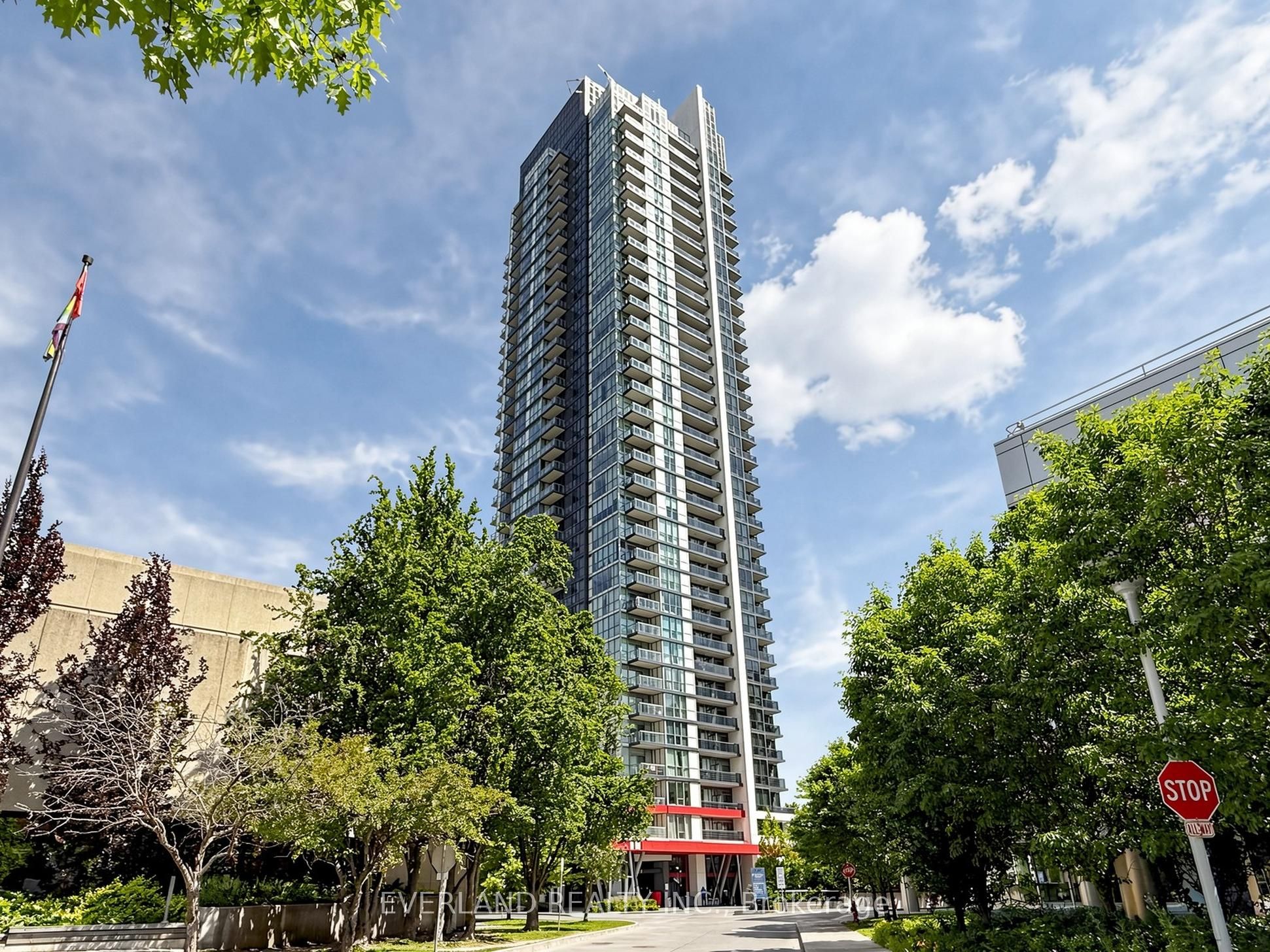 88 Sheppard Avenue E 2307, Toronto, ON M2N 0G9
