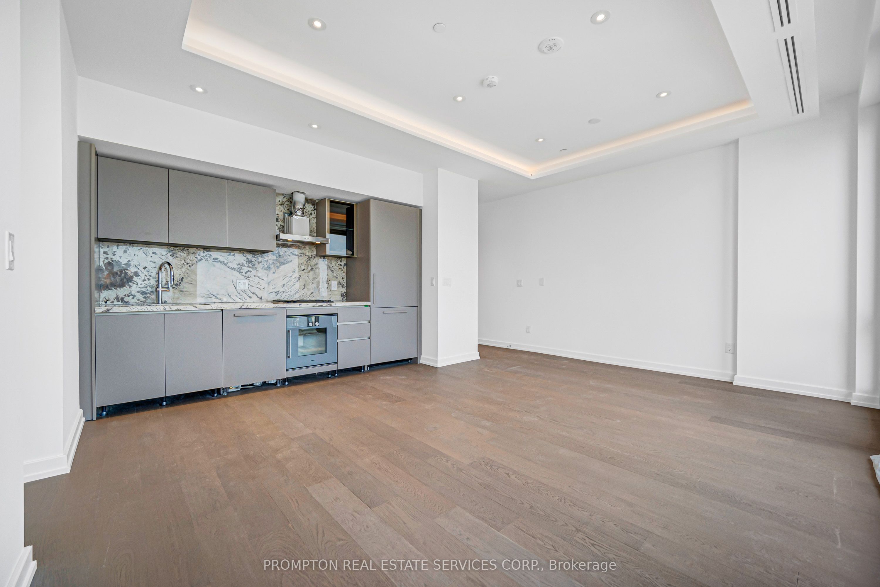1315 Bay st Street 3302, Toronto, ON M5R 2C4 photo 2