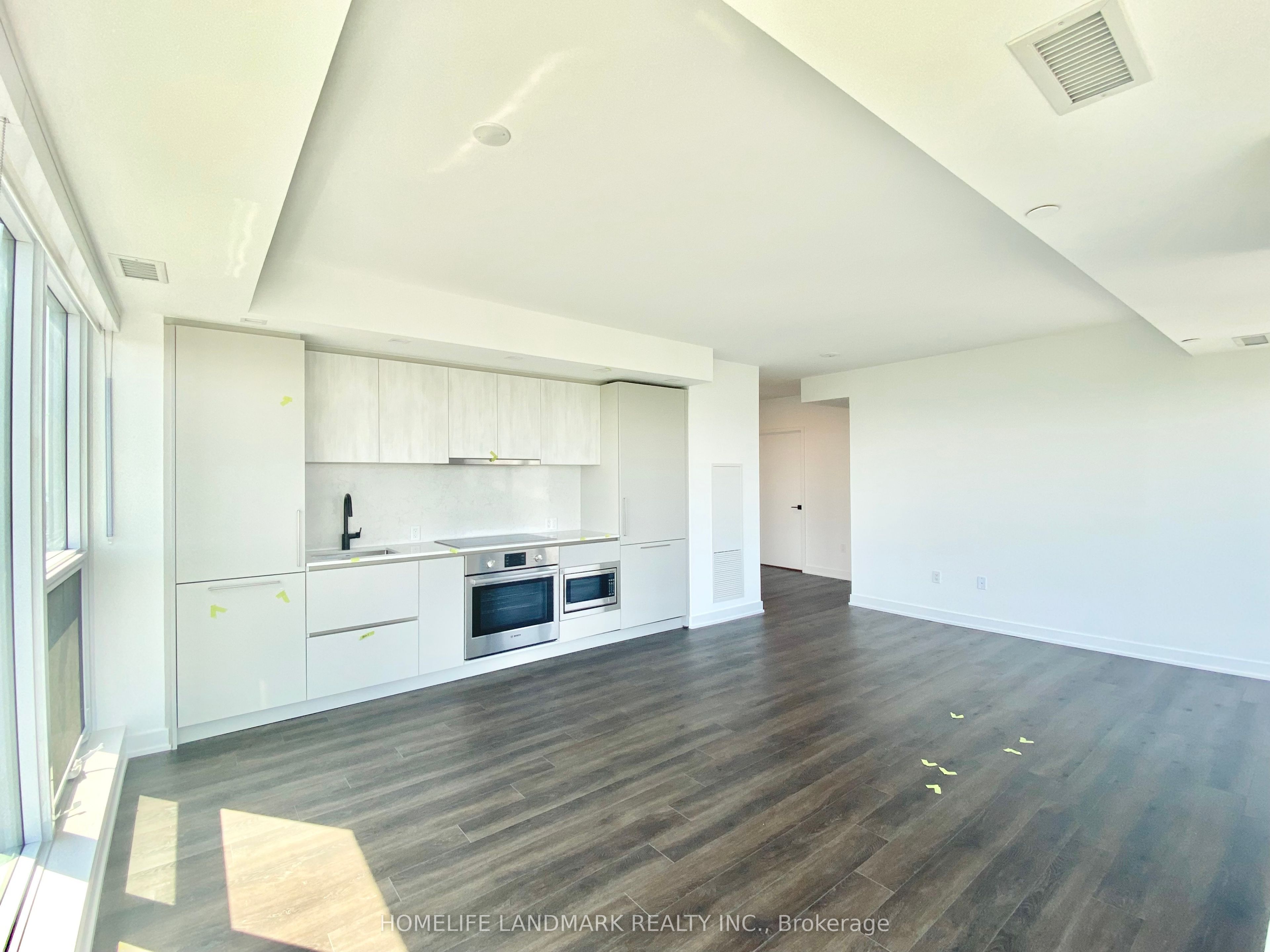 609 Sherbourne Street 2807, Toronto, ON M4X 0A4 photo 3