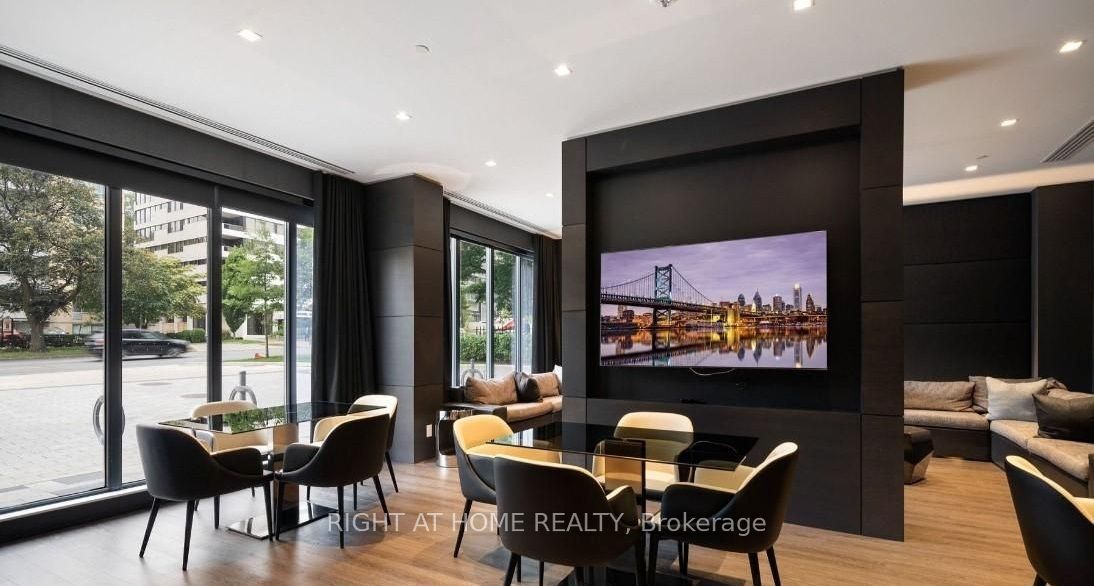 609 Avenue Road 1806, Toronto, ON M4V 2K3 photo 5