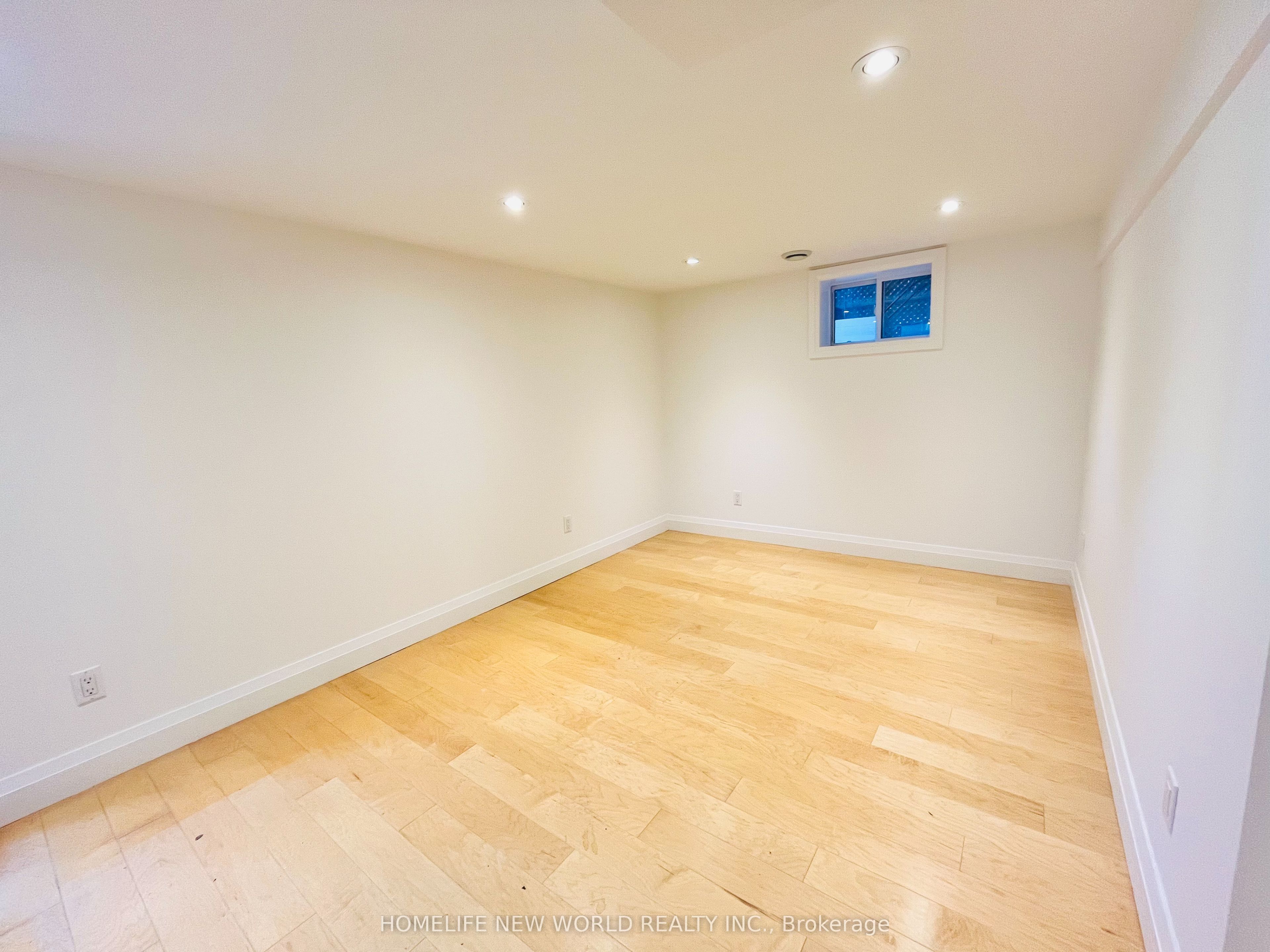121 KINGSDALE Avenue BSMT, Toronto, ON M2N 3W5 photo 5