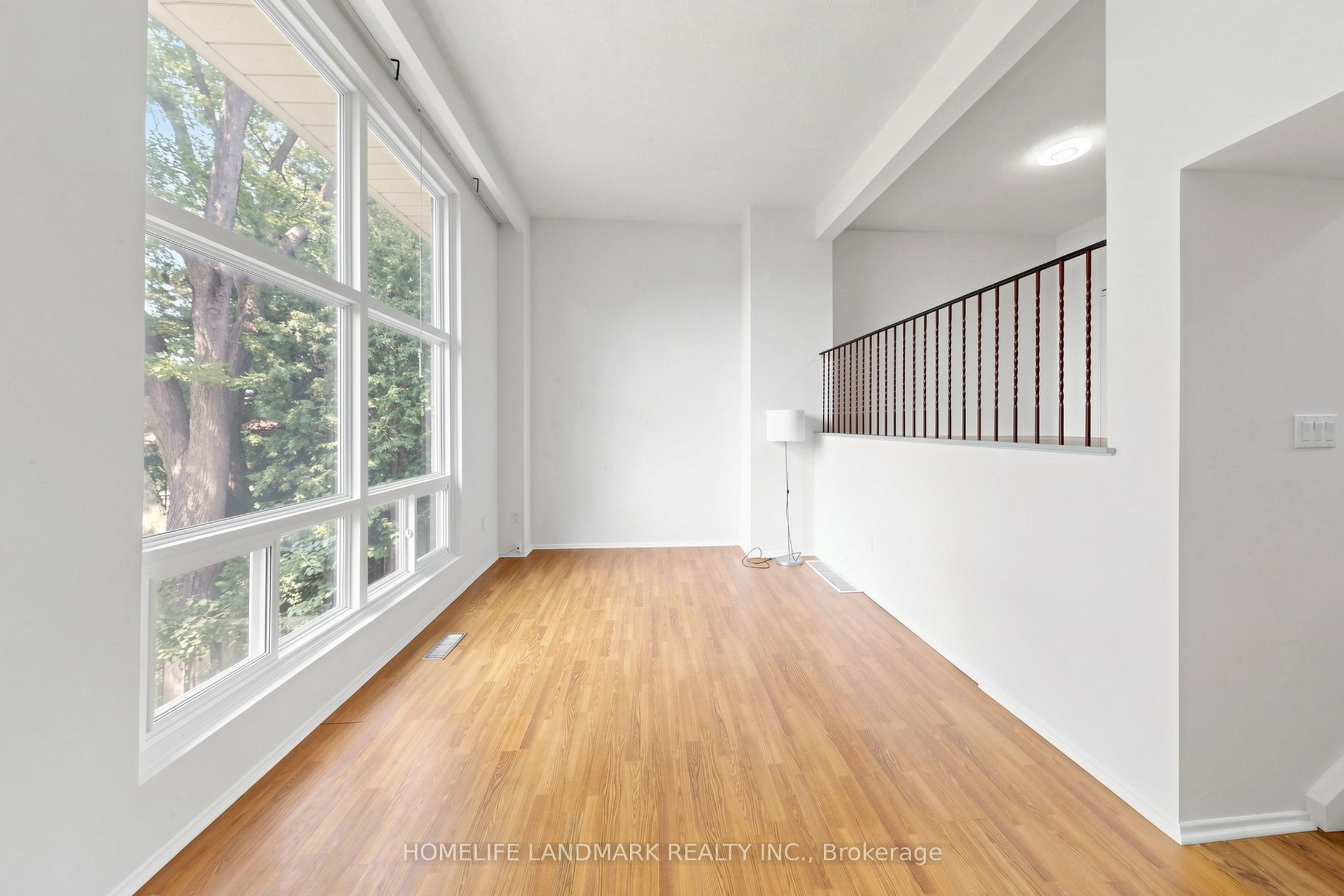 8 Rusty Crest Way, Toronto, ON M2J 2Y4 photo 5
