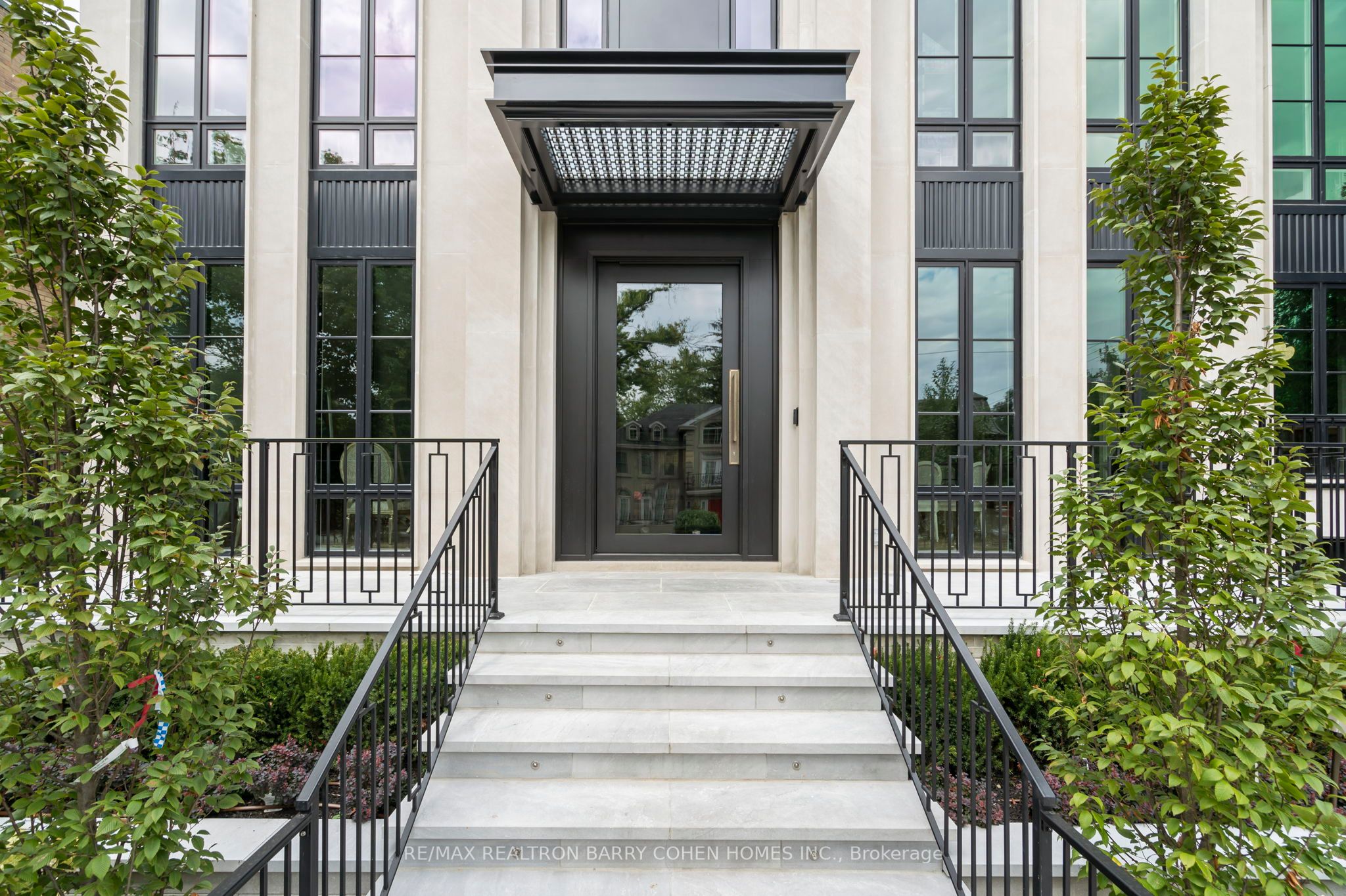 96 Dawlish Avenue, Toronto, ON M4N 1H1 photo 2